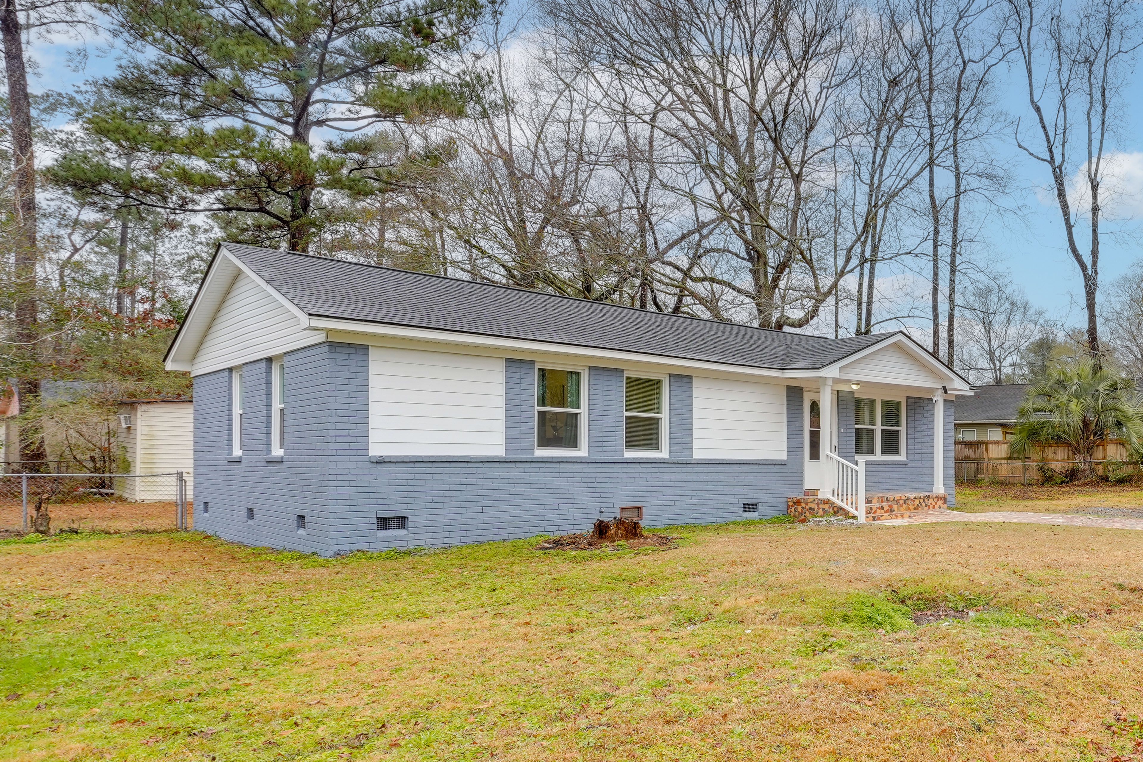 Front Exterior | Single-Story Home
