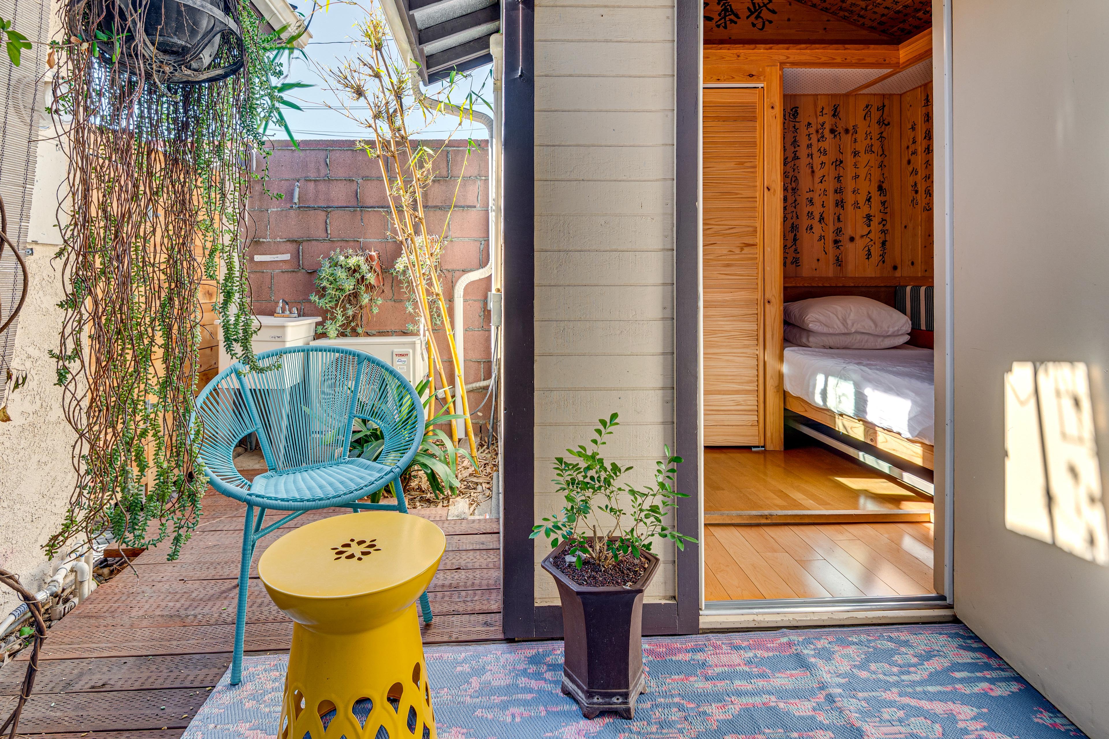 Property Exterior | Single-Story Studio