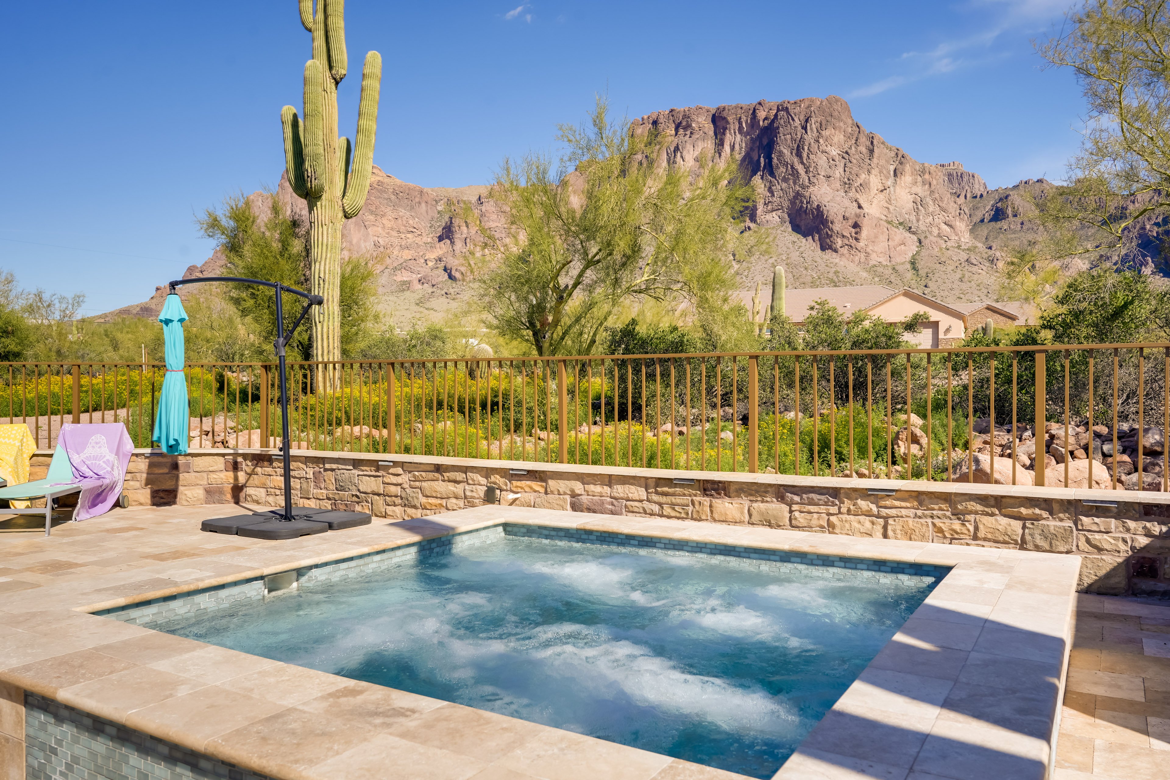 Apache Junction Vacation Rental | 5BR | 5BA | 4,000 Sq Ft
