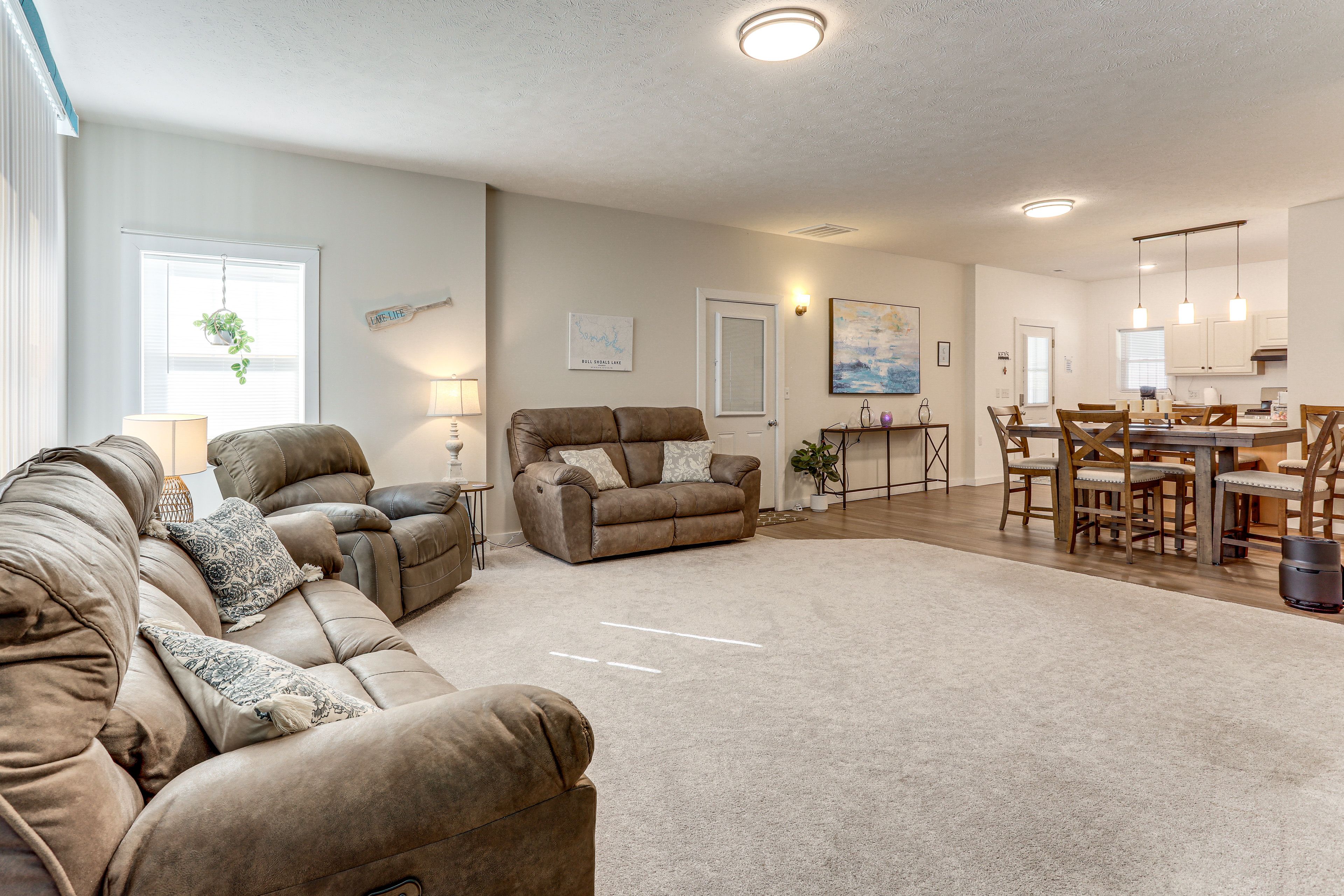 Interior | Single-Story House | In-Unit Laundry