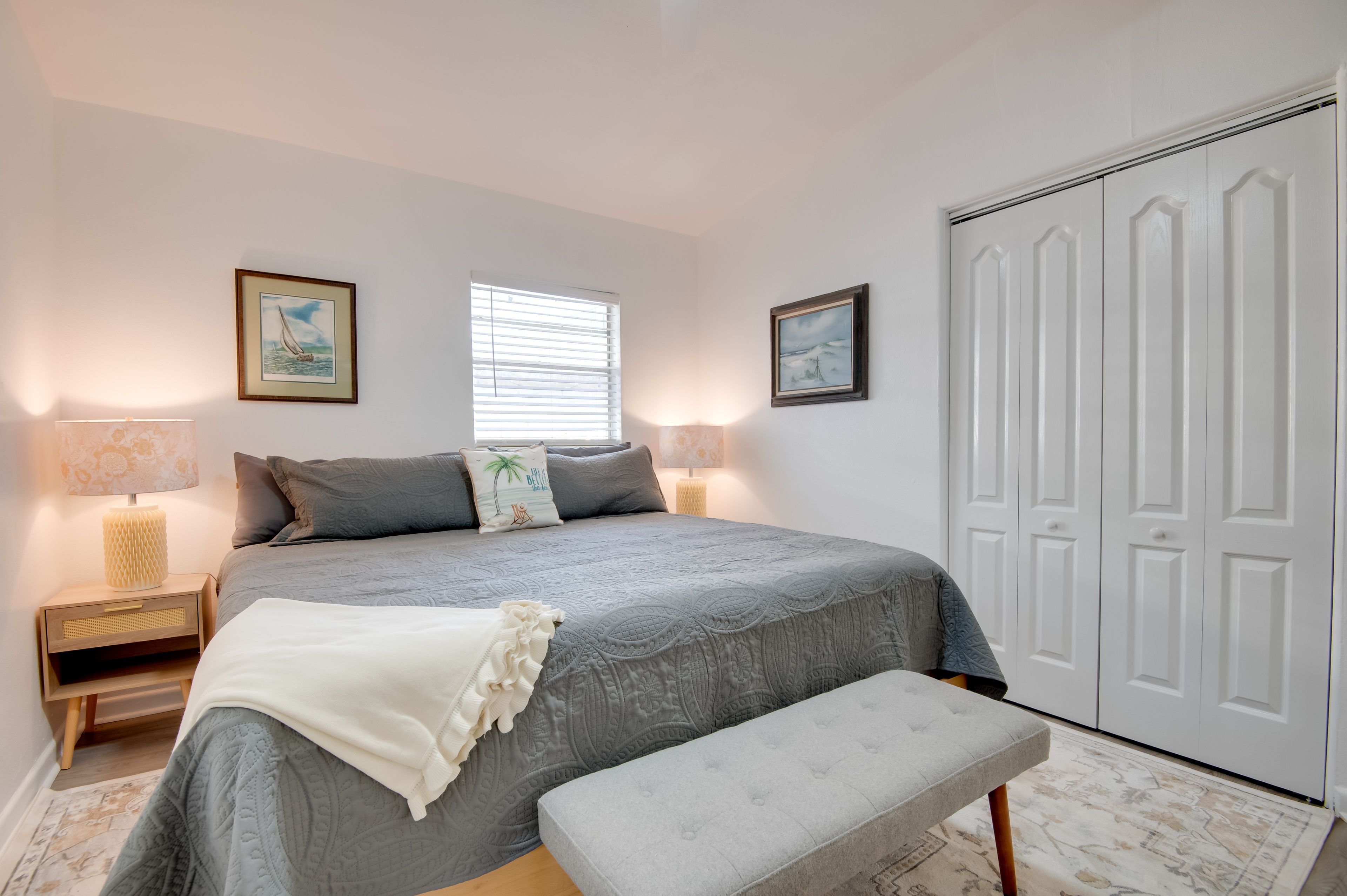 Bedroom 3 | King Bed