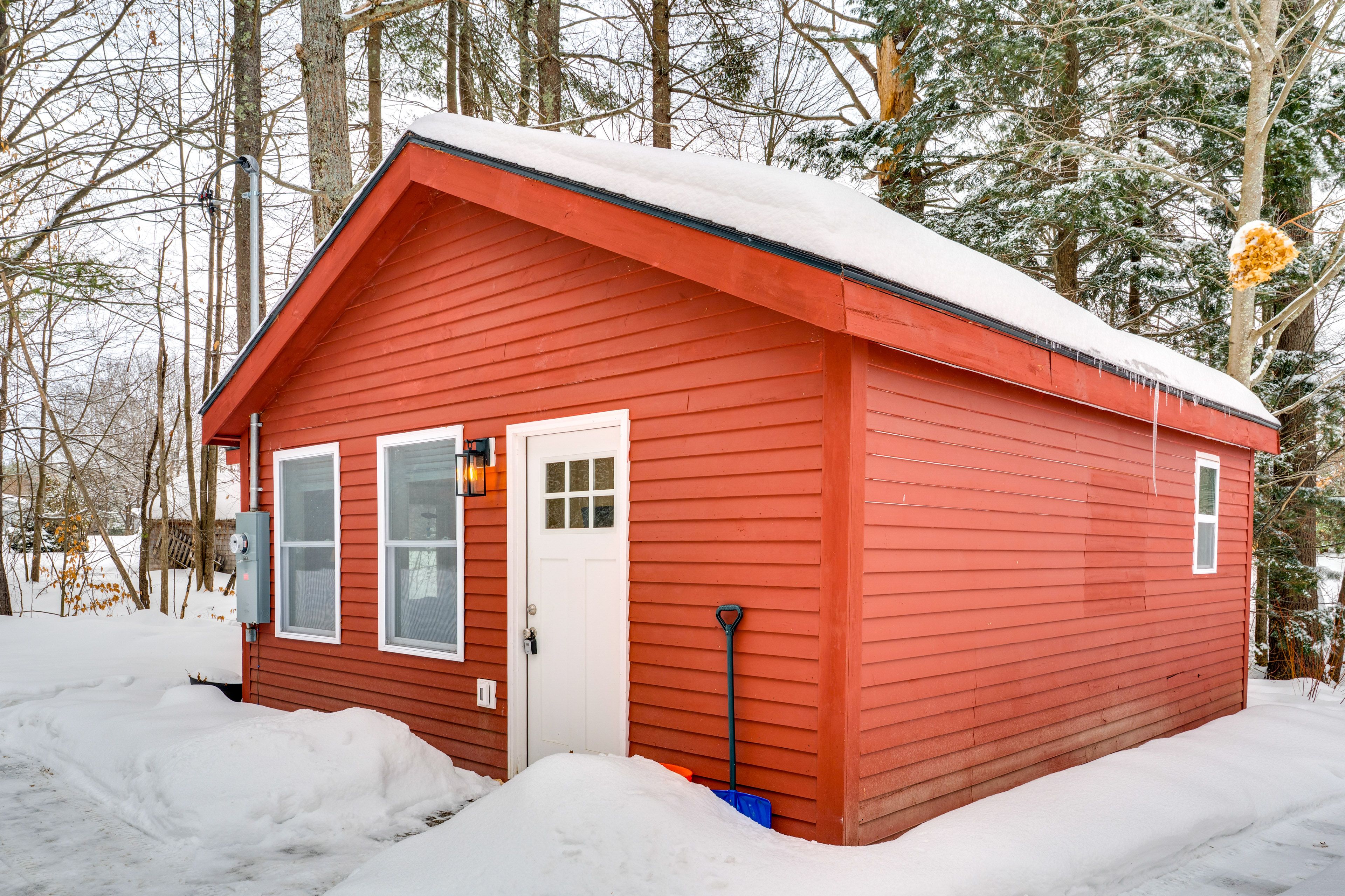 Driveway Parking | 2 Vehicles