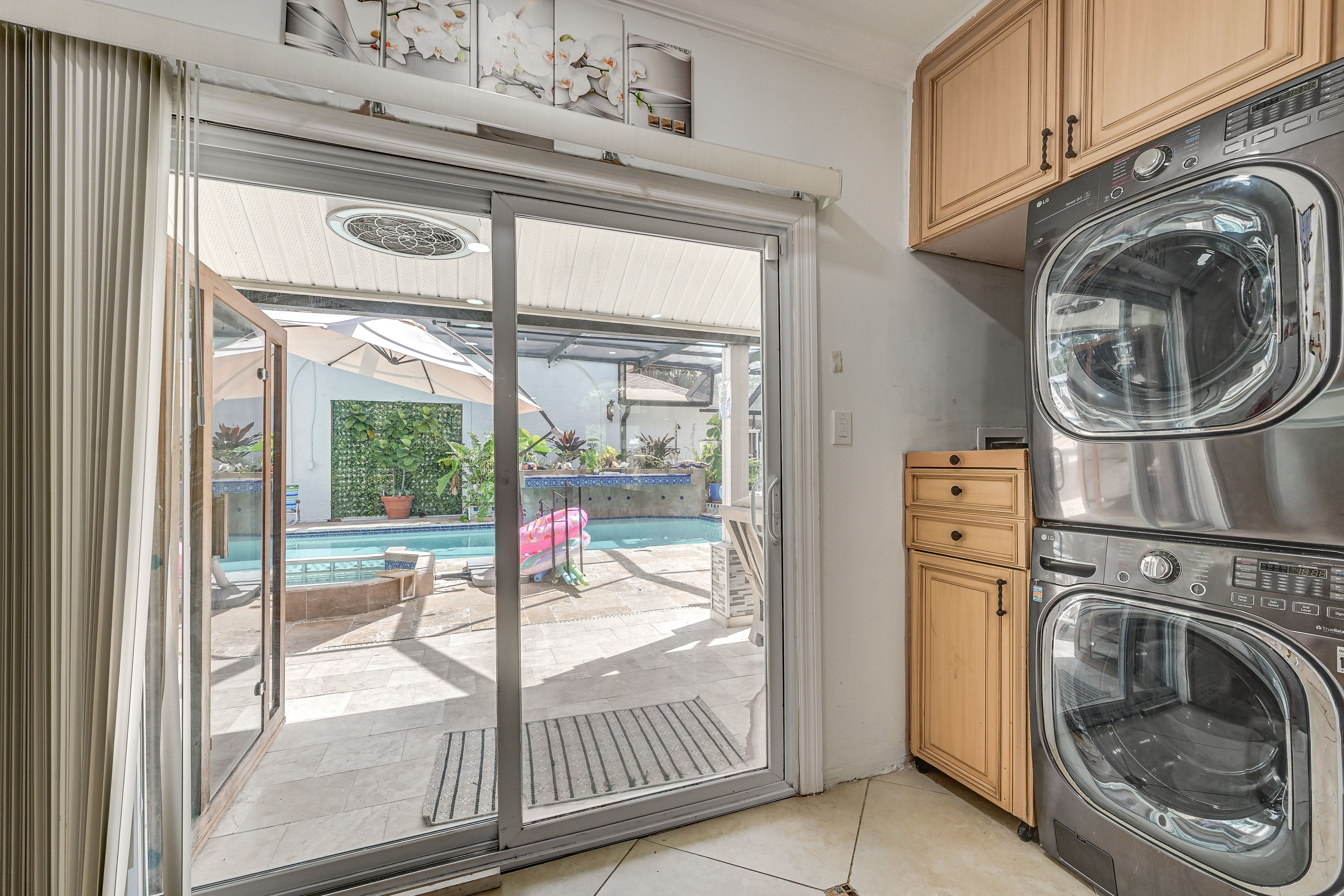 Laundry Area | Washer/Dryer | 1st Floor