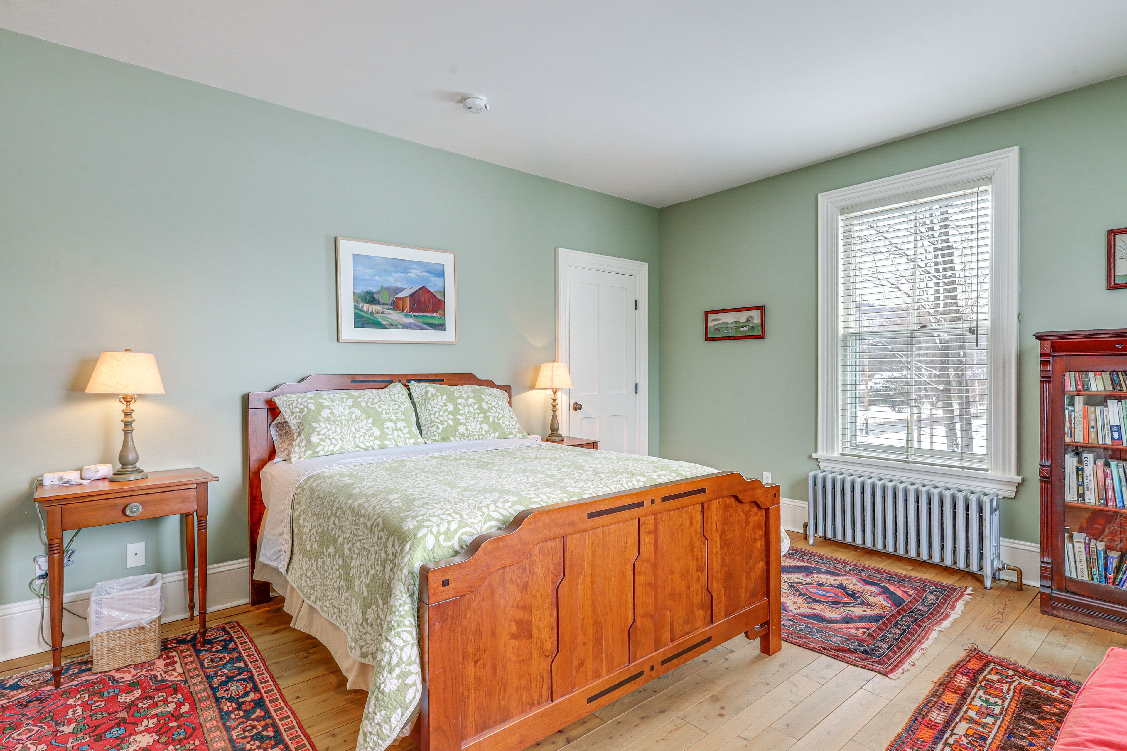 Bedroom 2 | Queen Bed | 2nd Floor