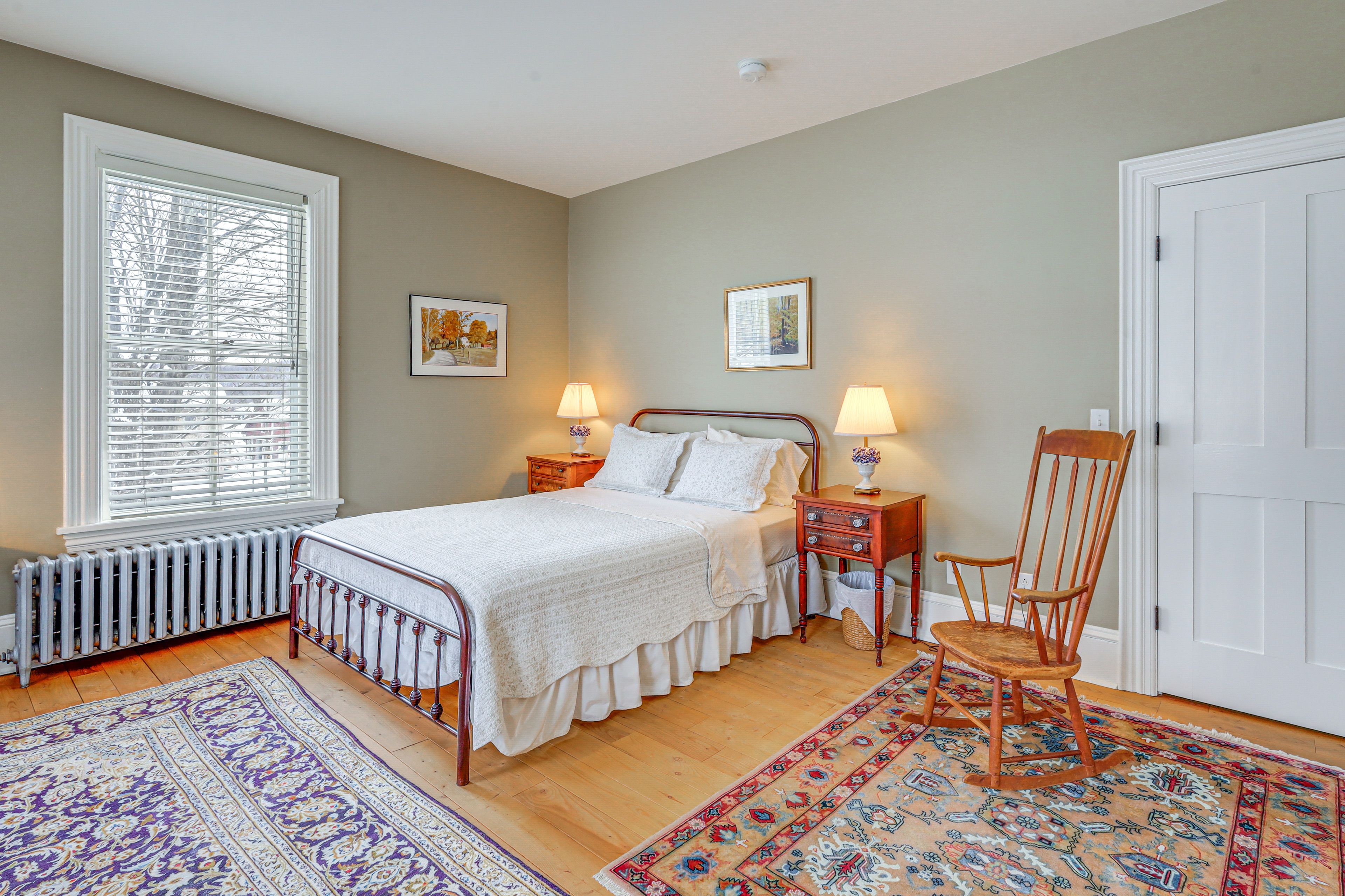 Bedroom 4 | Queen Bed | 2 Twin Beds | 2nd Floor