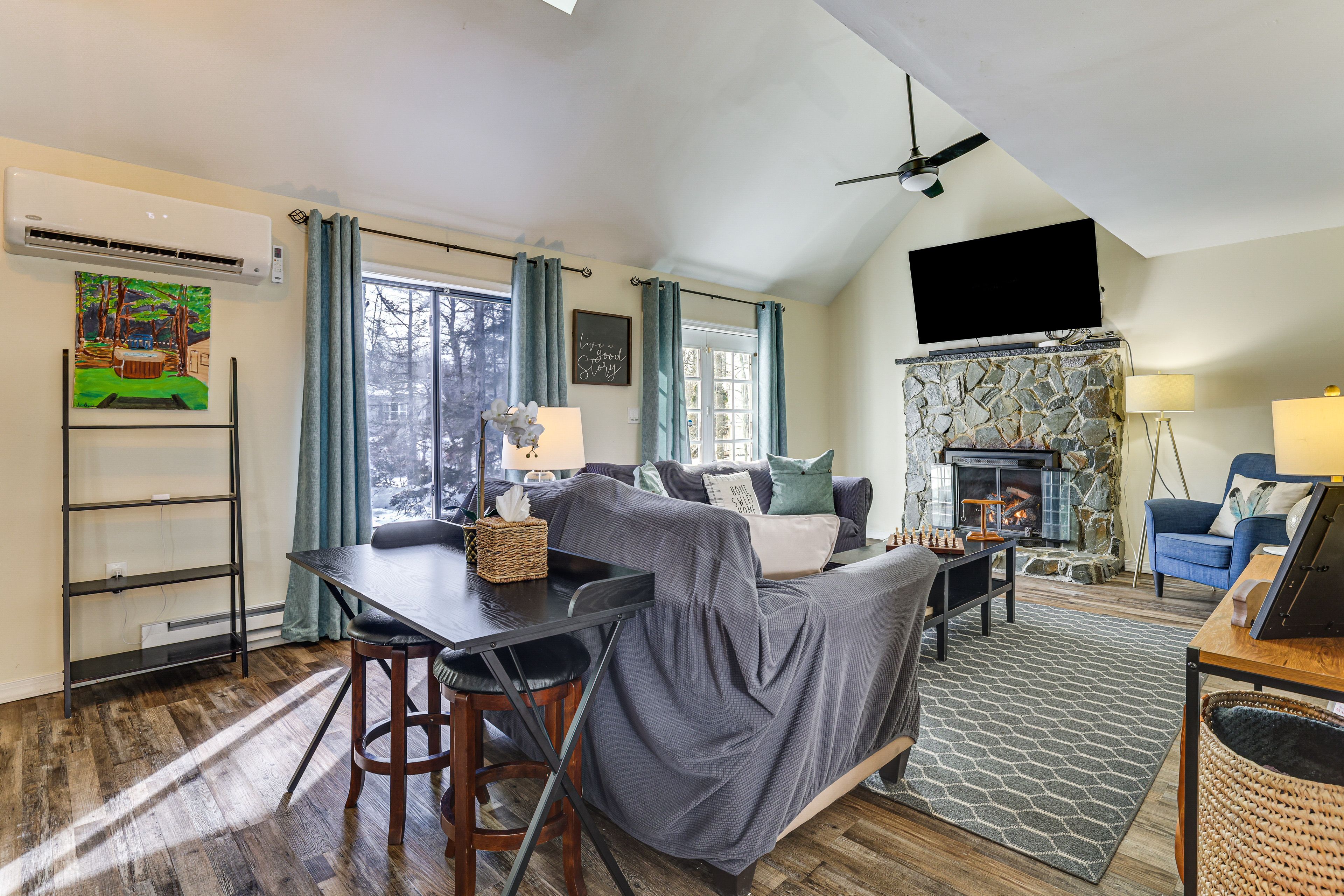 Living Room | 1st Floor