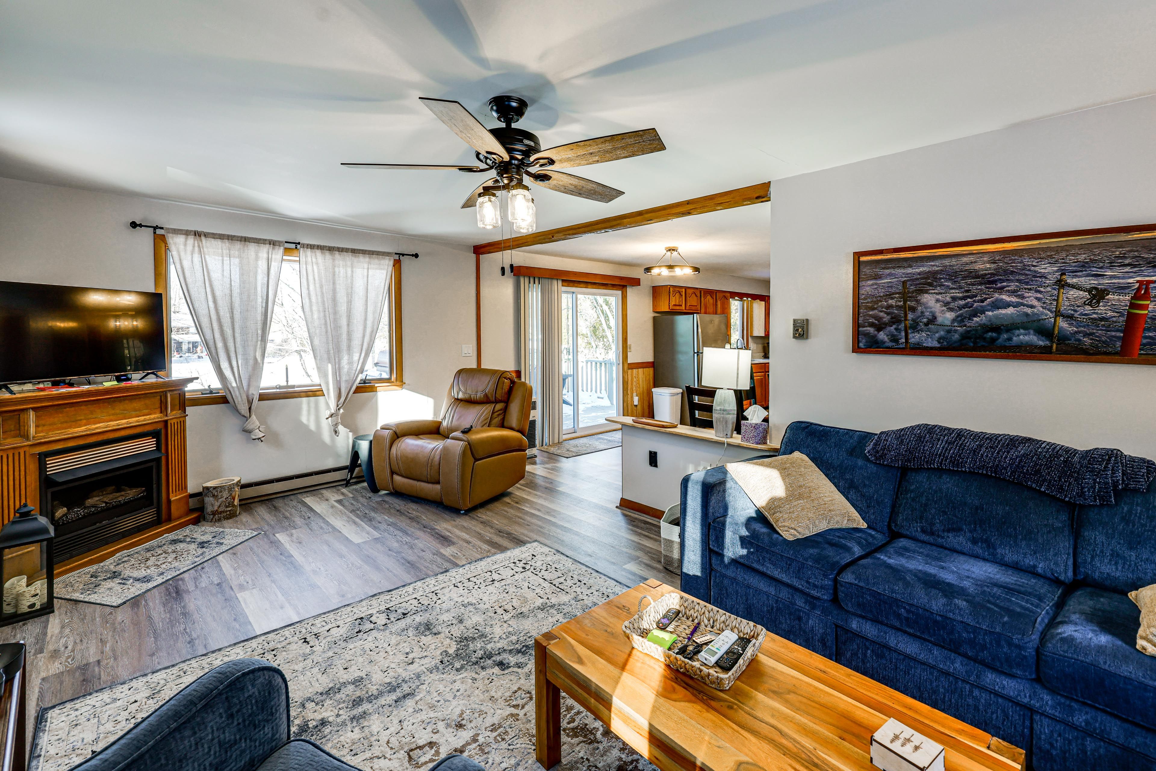 Living Area | Single-Story Home