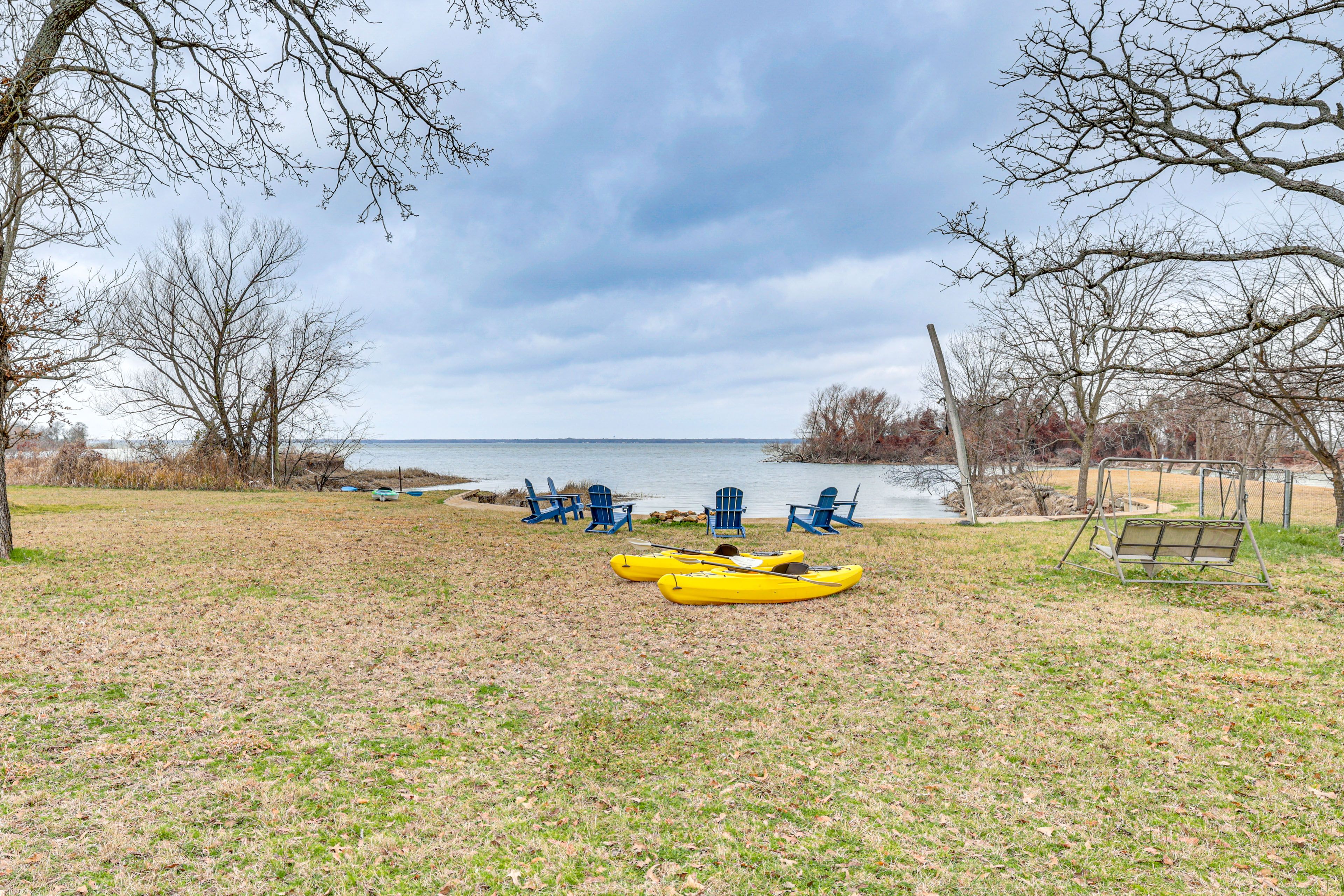 Neighborhood Lake Access