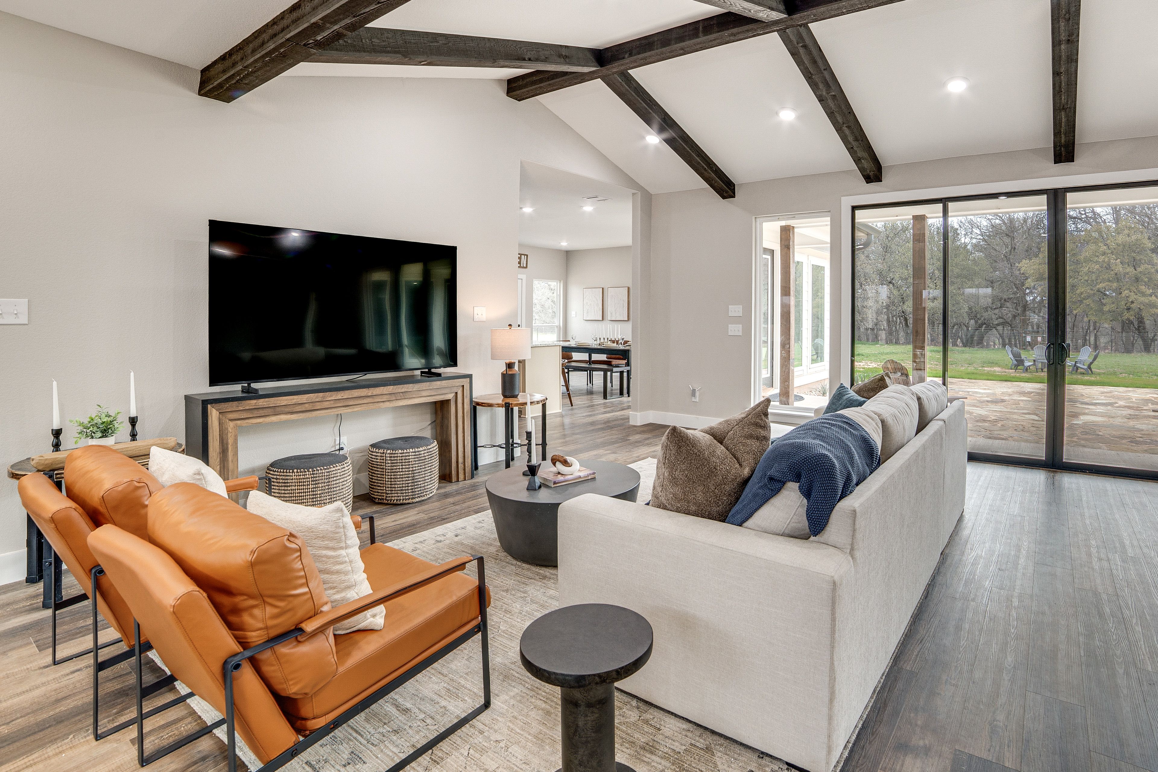 Palo Pinto Vacation Rental | 3BR | 3BA | 2,700 Sq Ft | 2 Steps to Enter