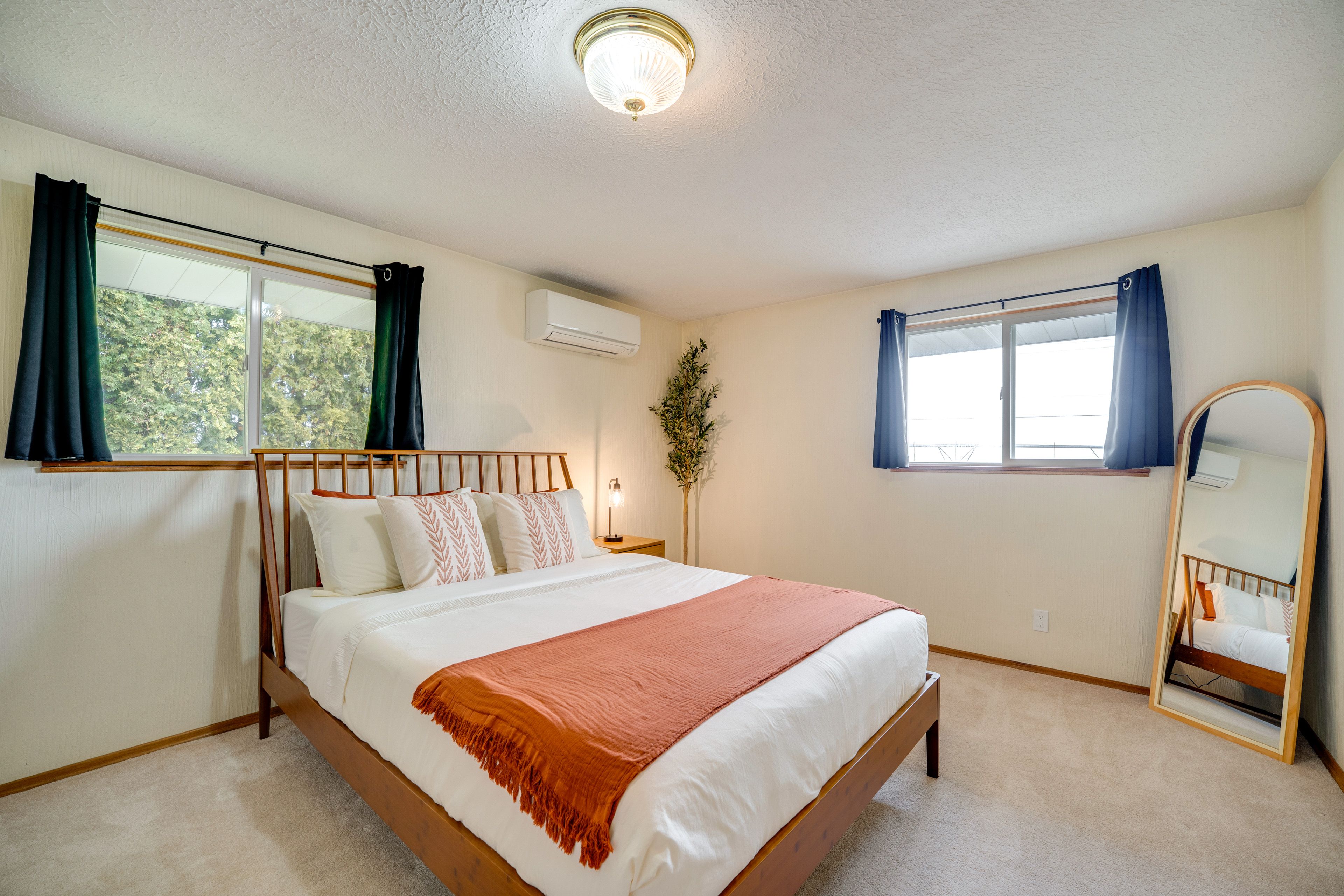 Bedroom 3 | Upper Level | Queen Bed