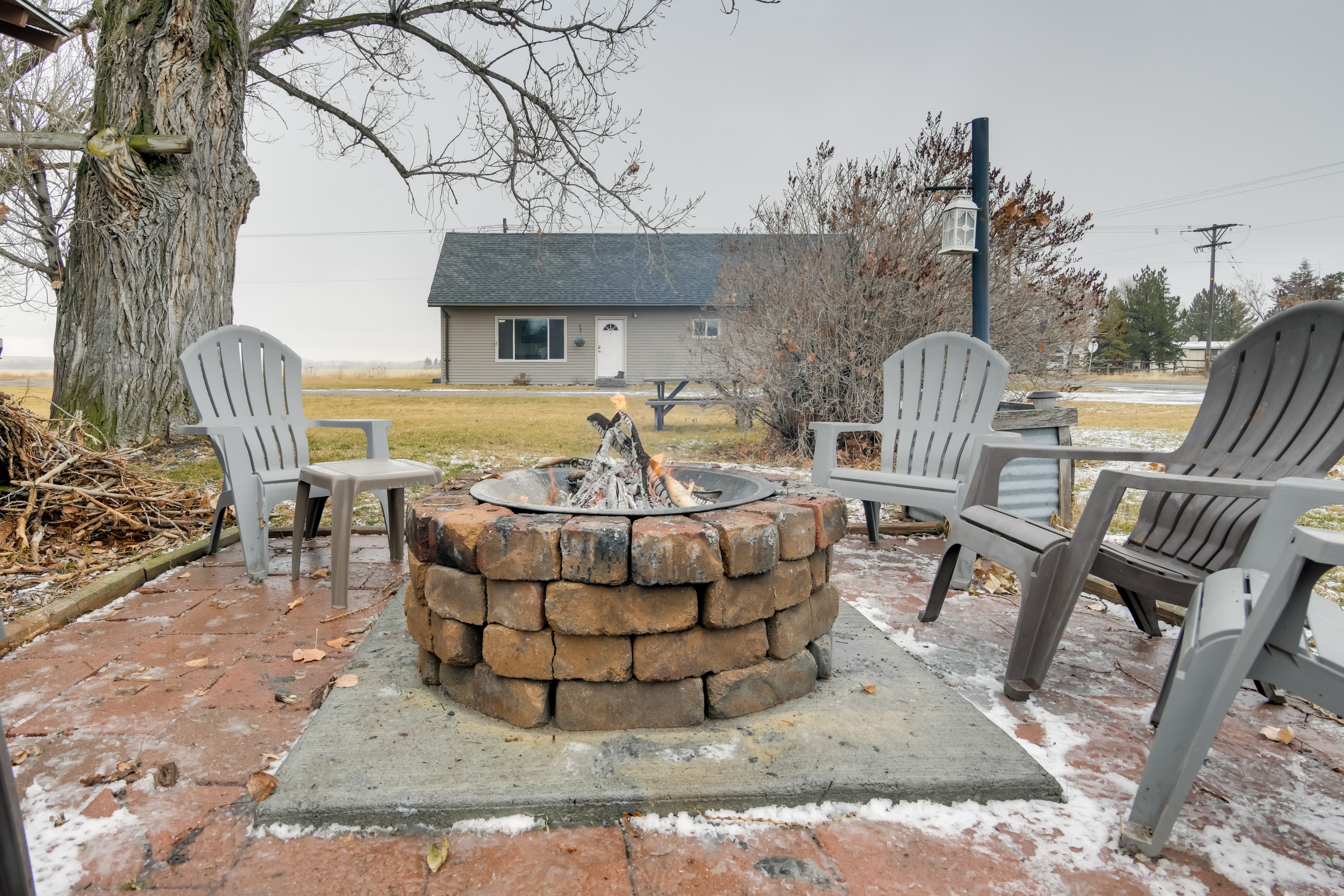 Fire Pit w/ Seating (Wood Provided) | Picnic Area