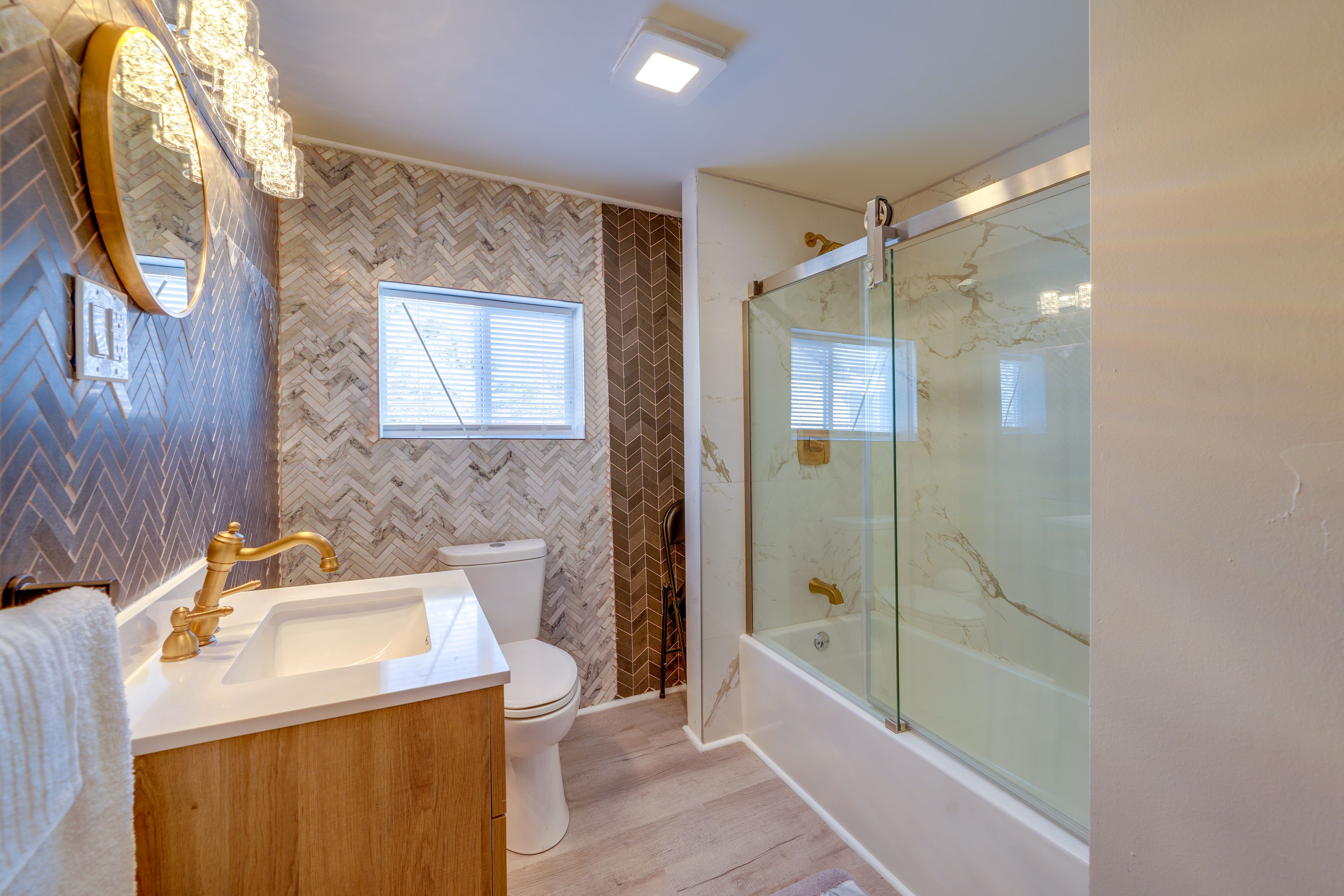 Bathroom | Towels Provided