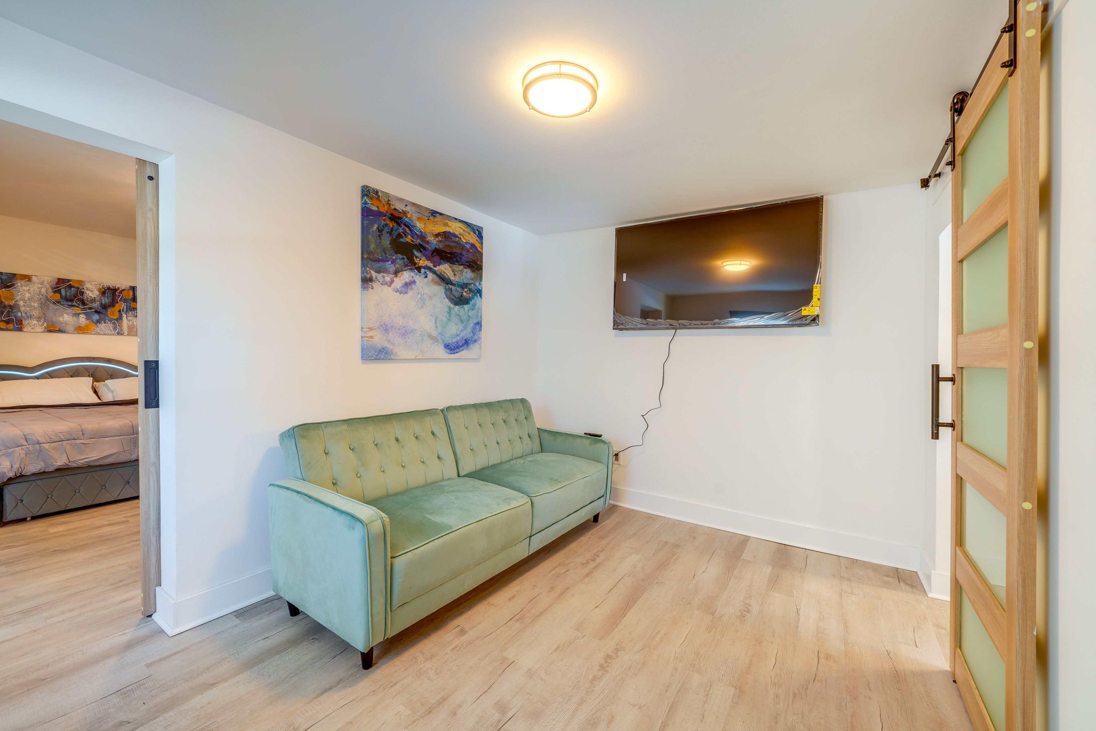 Hinton Vacation Rental | 1BR | 1BA | Steps Required | 500 Sq Ft