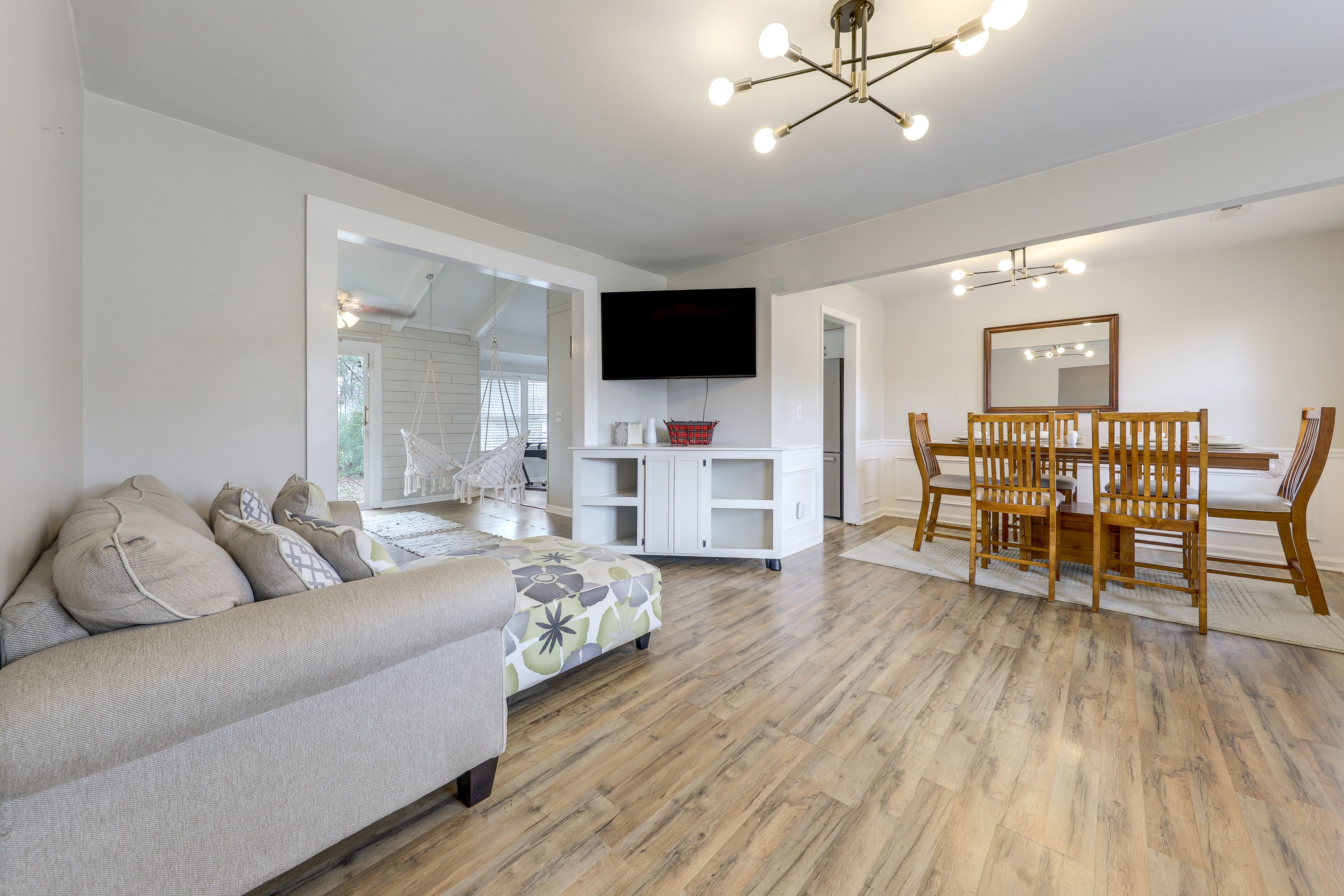 Ladson Vacation Rental | 2BR | 2BA | 2,000 Sq Ft | 5 Steps to Enter