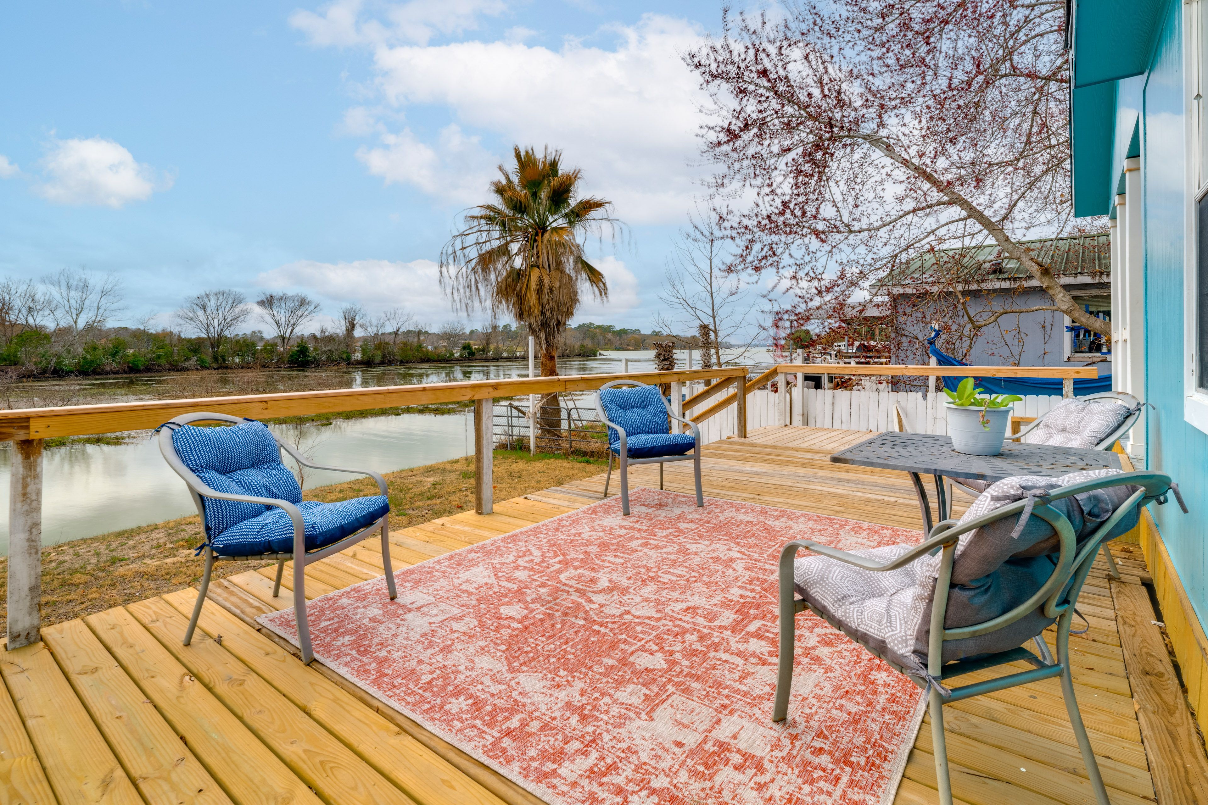 Willis Vacation Rental | 3BR | 2BA | Step-Free Access | 1,568 Sq Ft