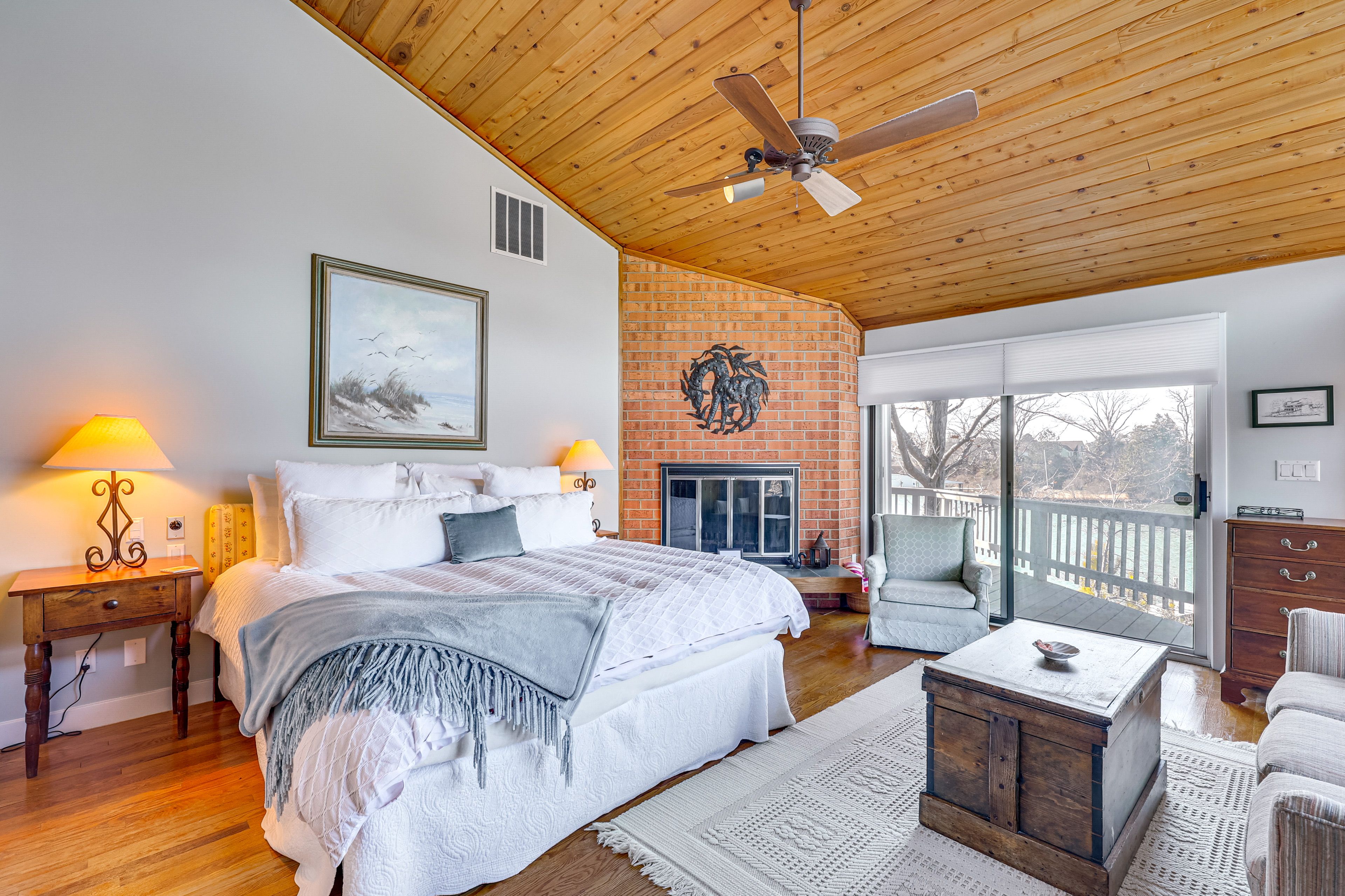 Main Floor Master | Waterfront Views