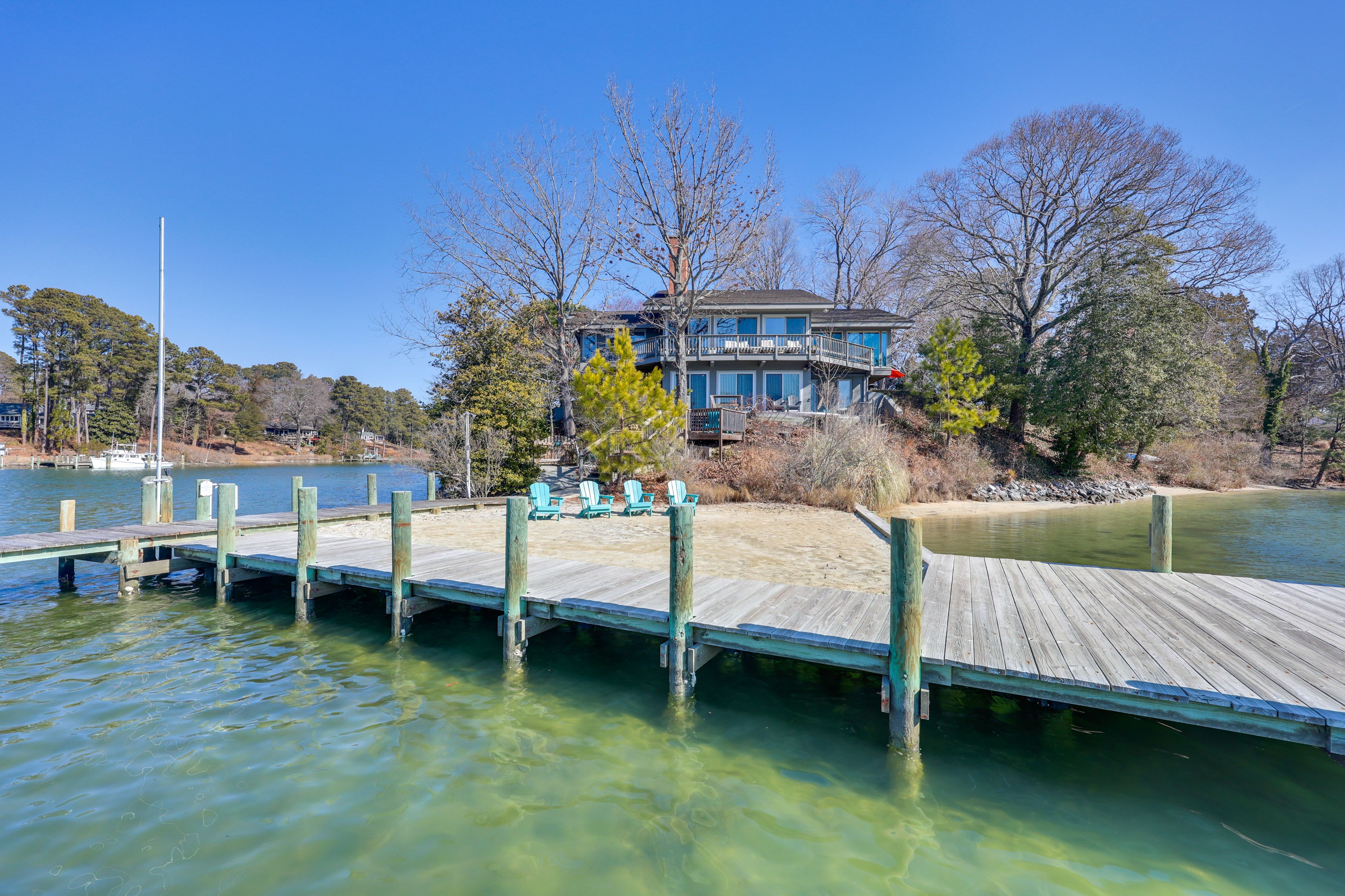 Irvington Vacation Rental | 4BR | 3.5BA | 5,000 Sq Ft