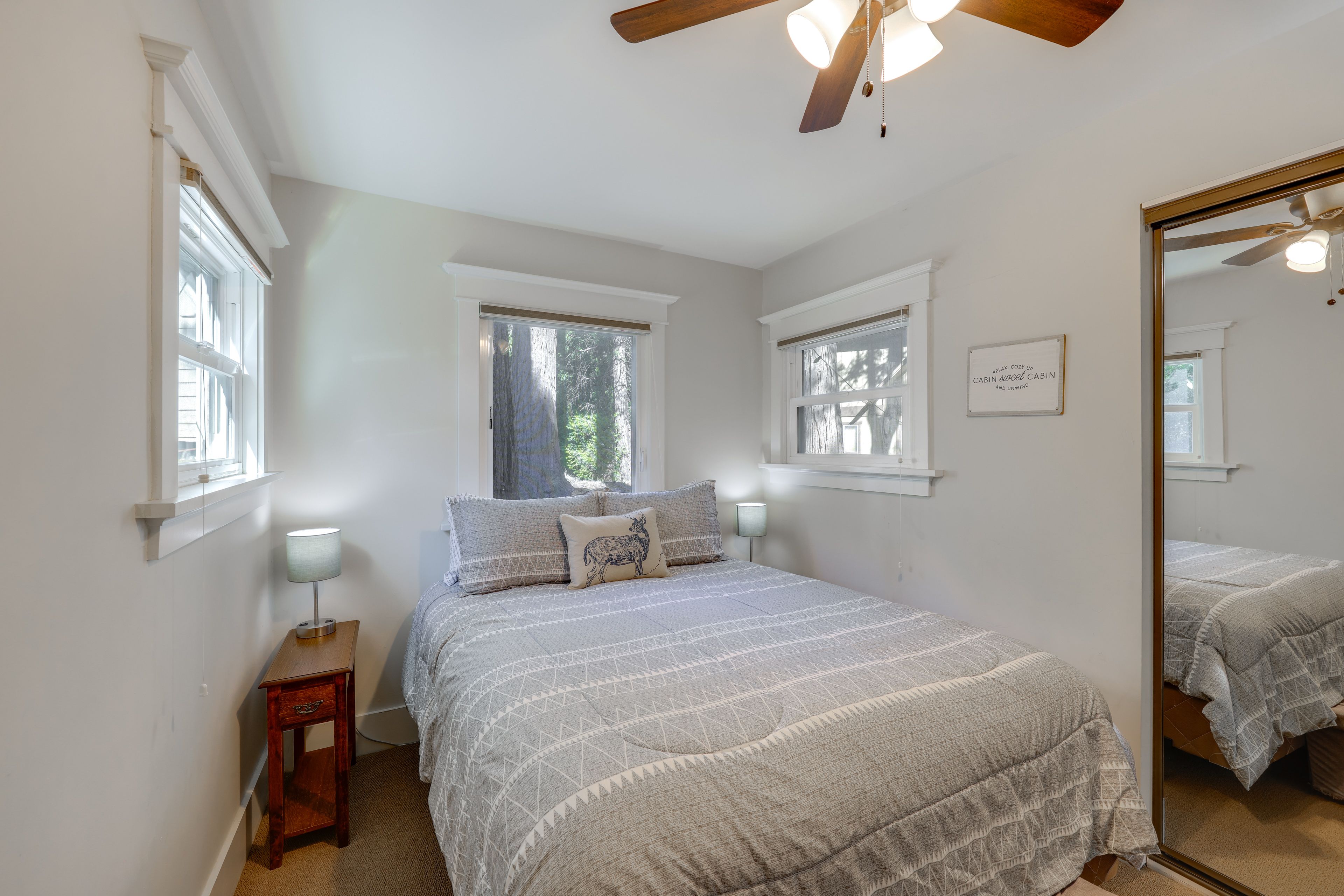 Bedroom 1 | Main Level | Queen Bed