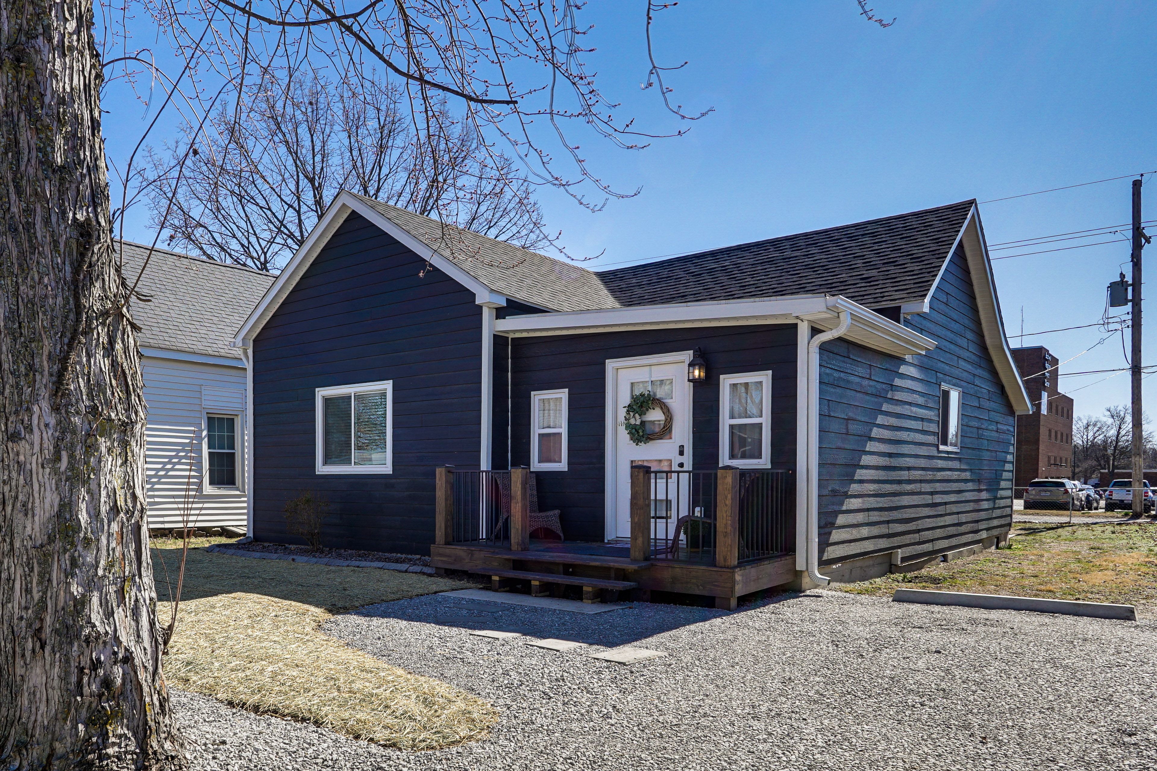 Parking | Driveway (1 Vehicle)