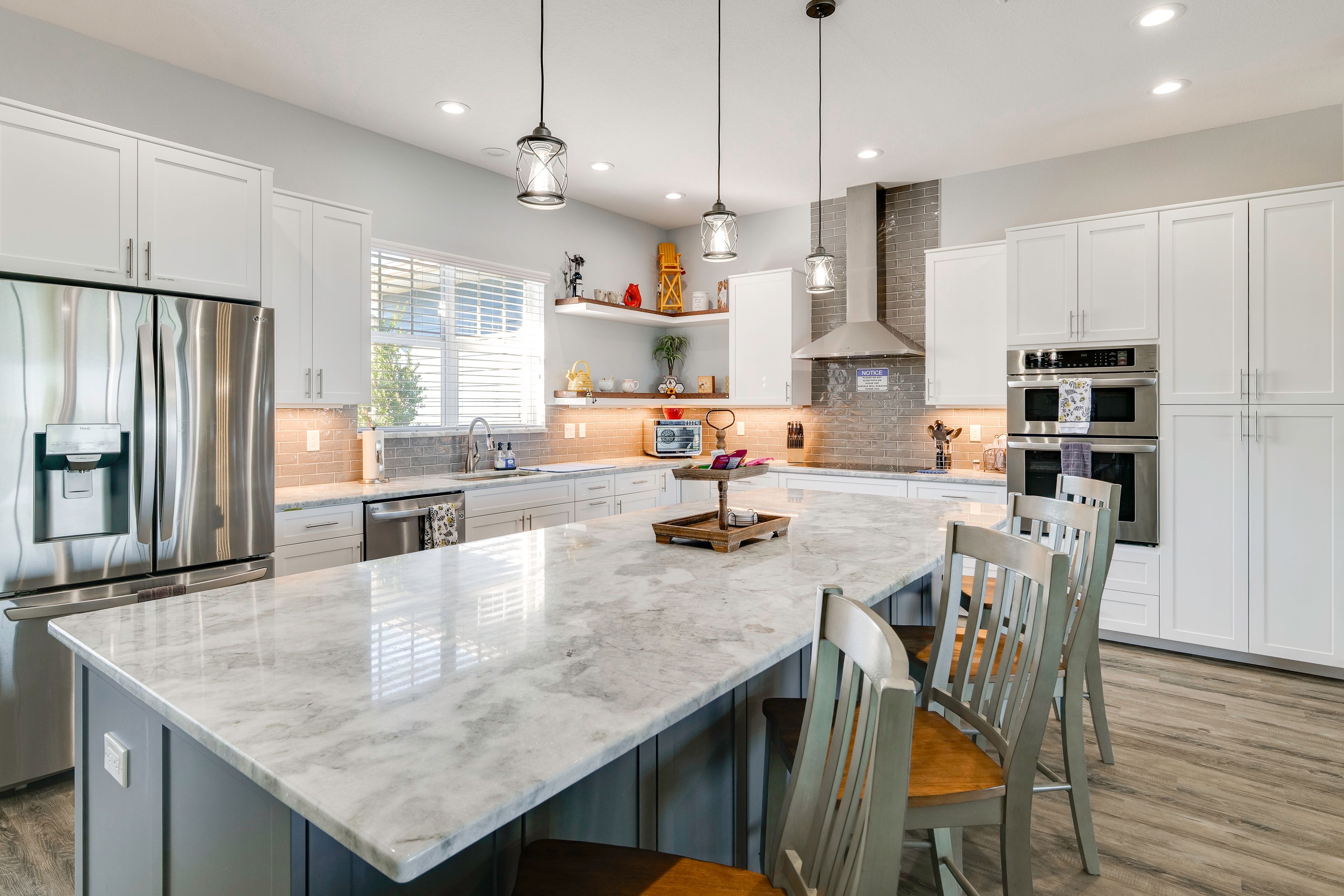 Kitchen | Cooking Basics | Breakfast Bar