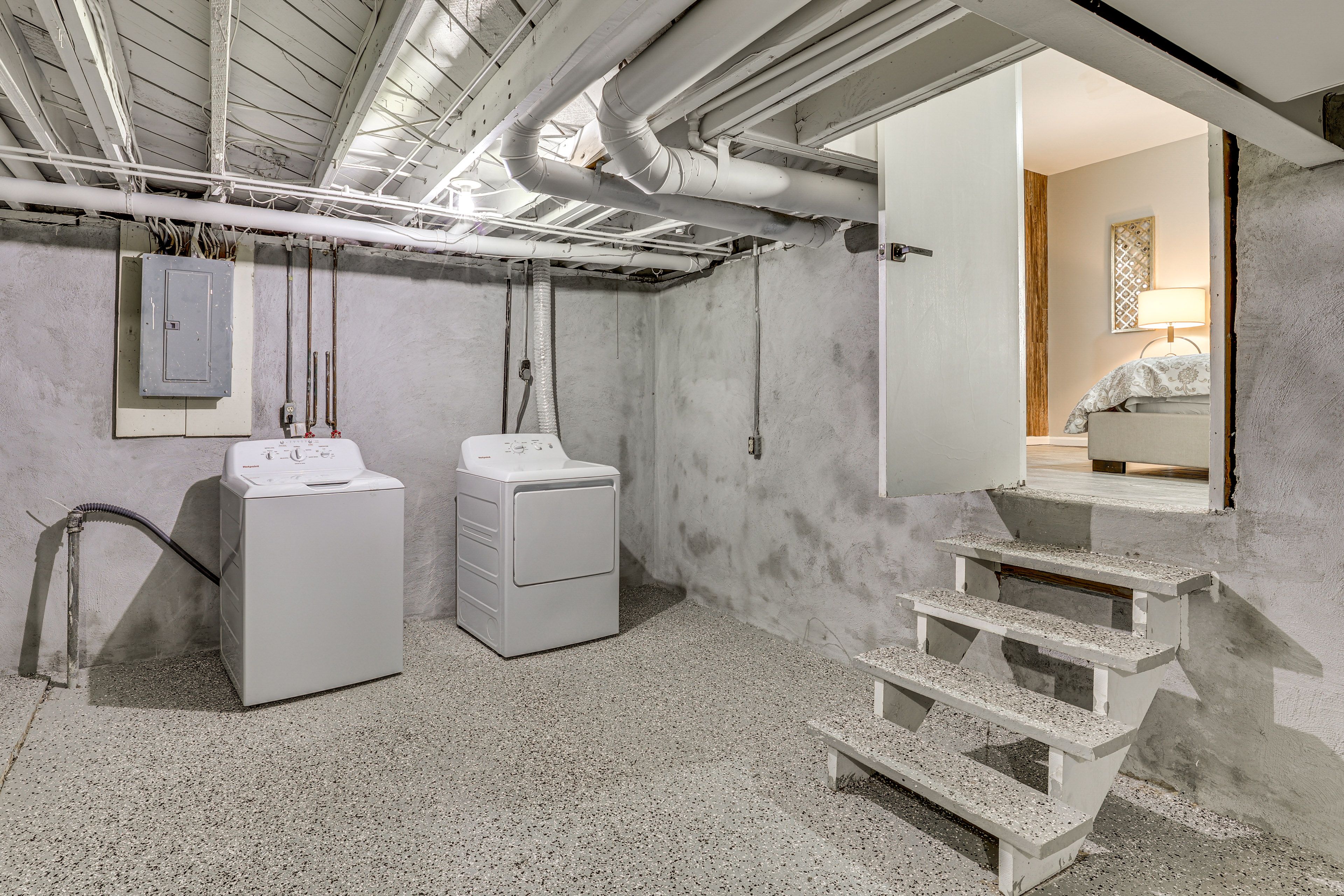 Washer & Dryer | Lower Level