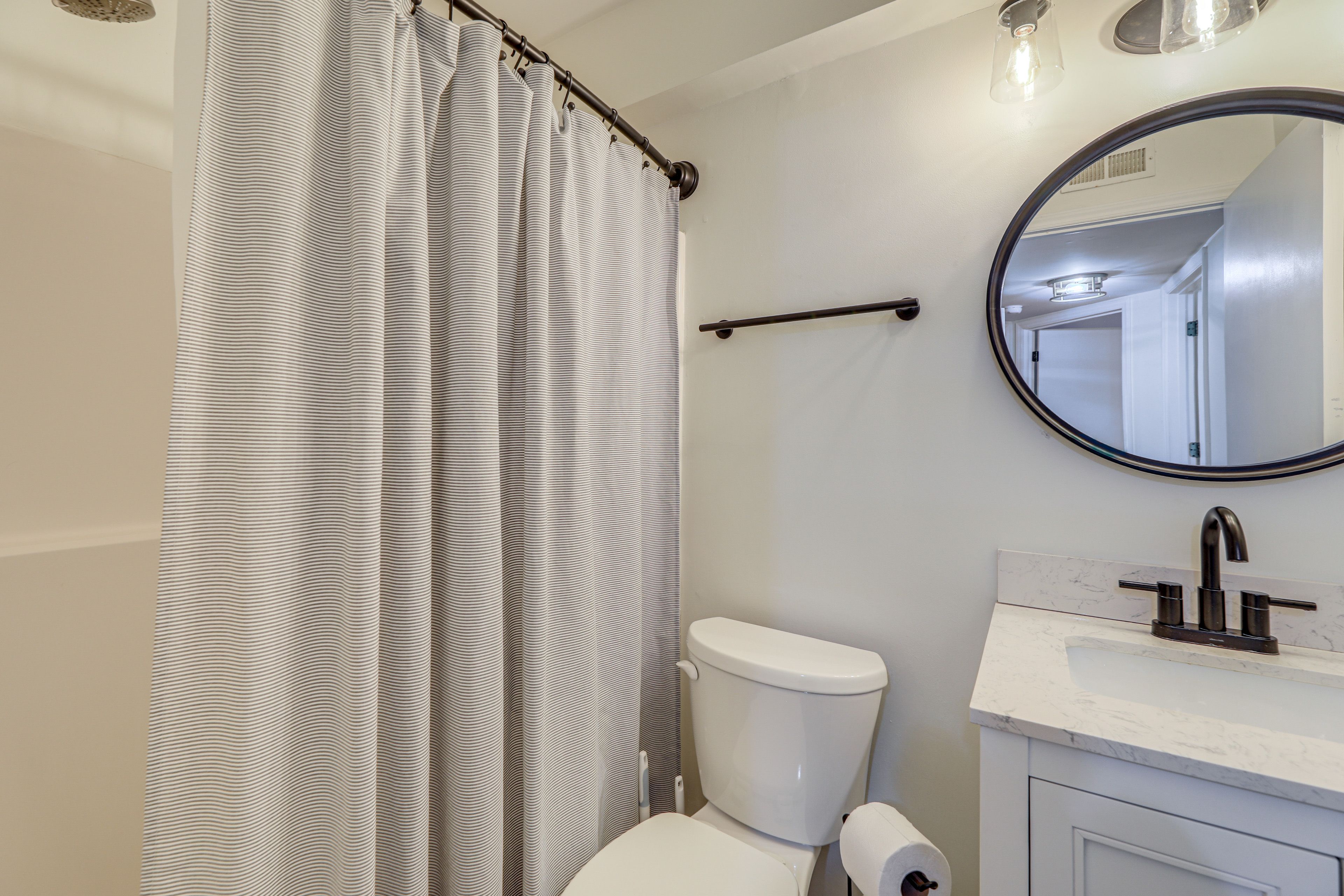 Bathroom | Towels Provided