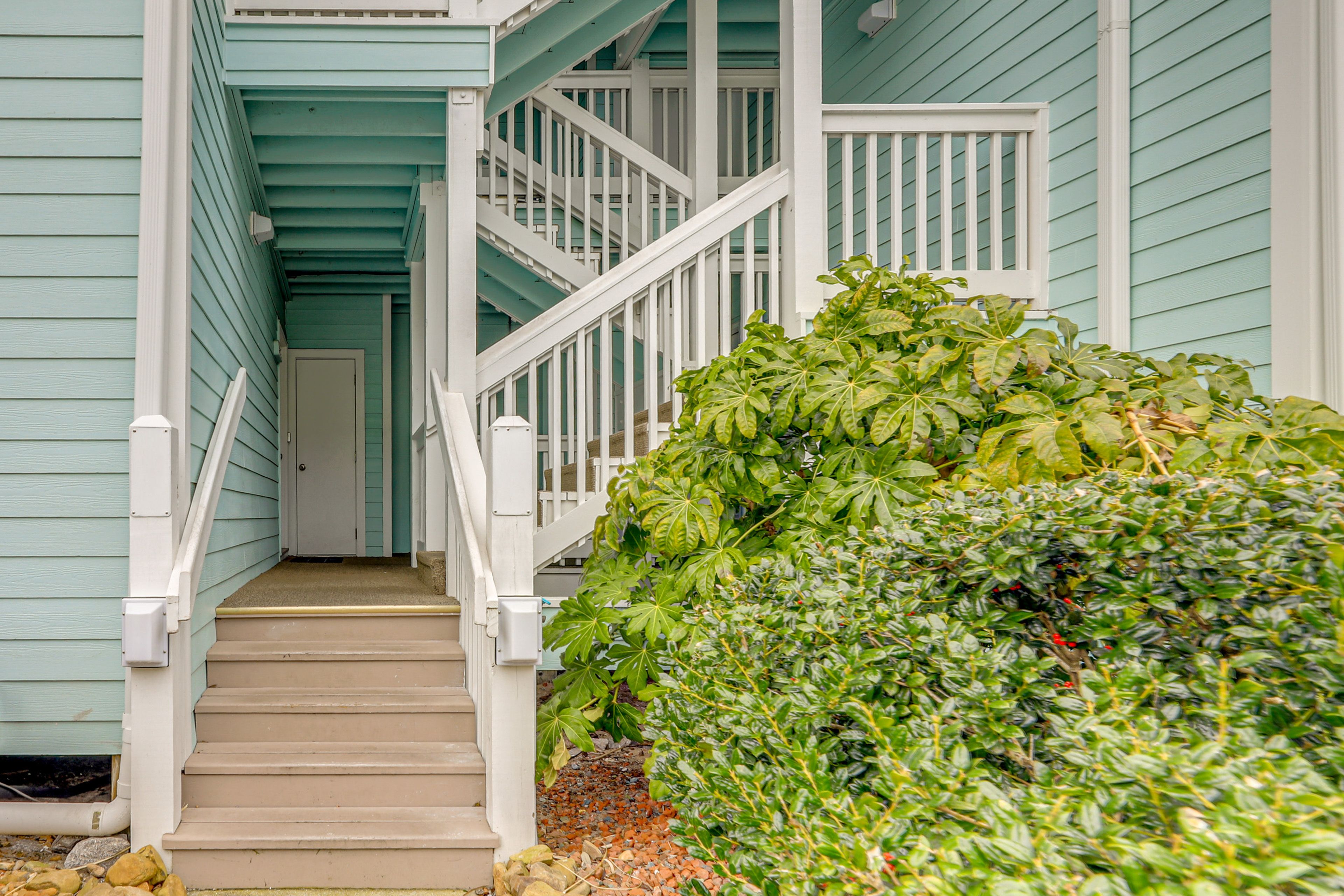 Parking | Community Lot (2 Vehicles)