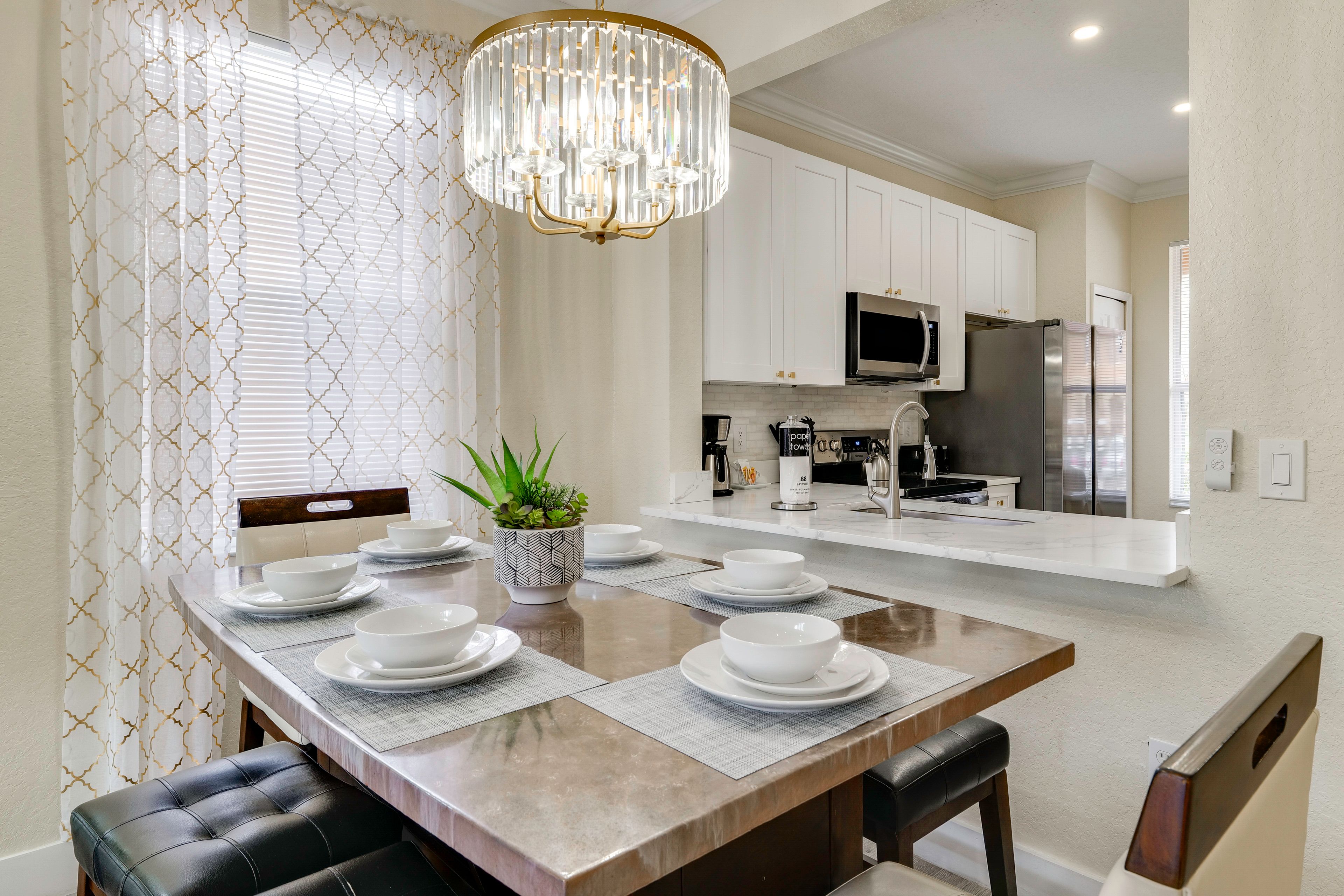 Dining Area | 1st Floor