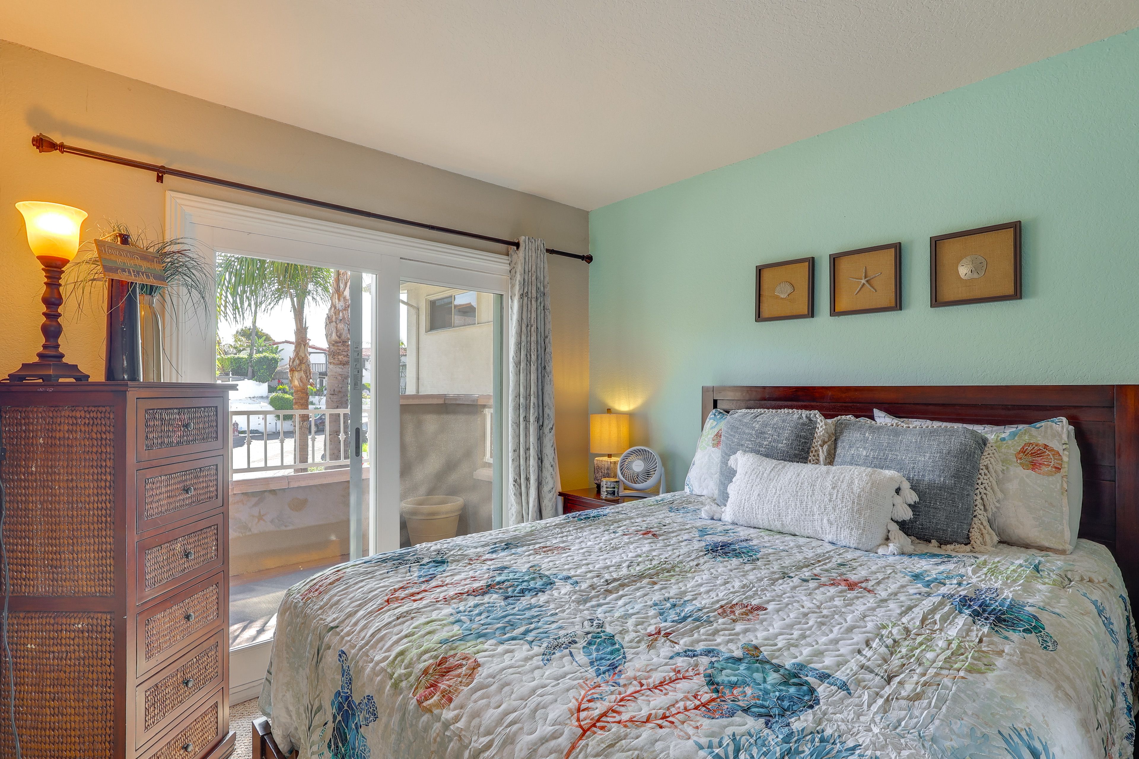 Bedroom 2 | Queen Bed | Lower Floor