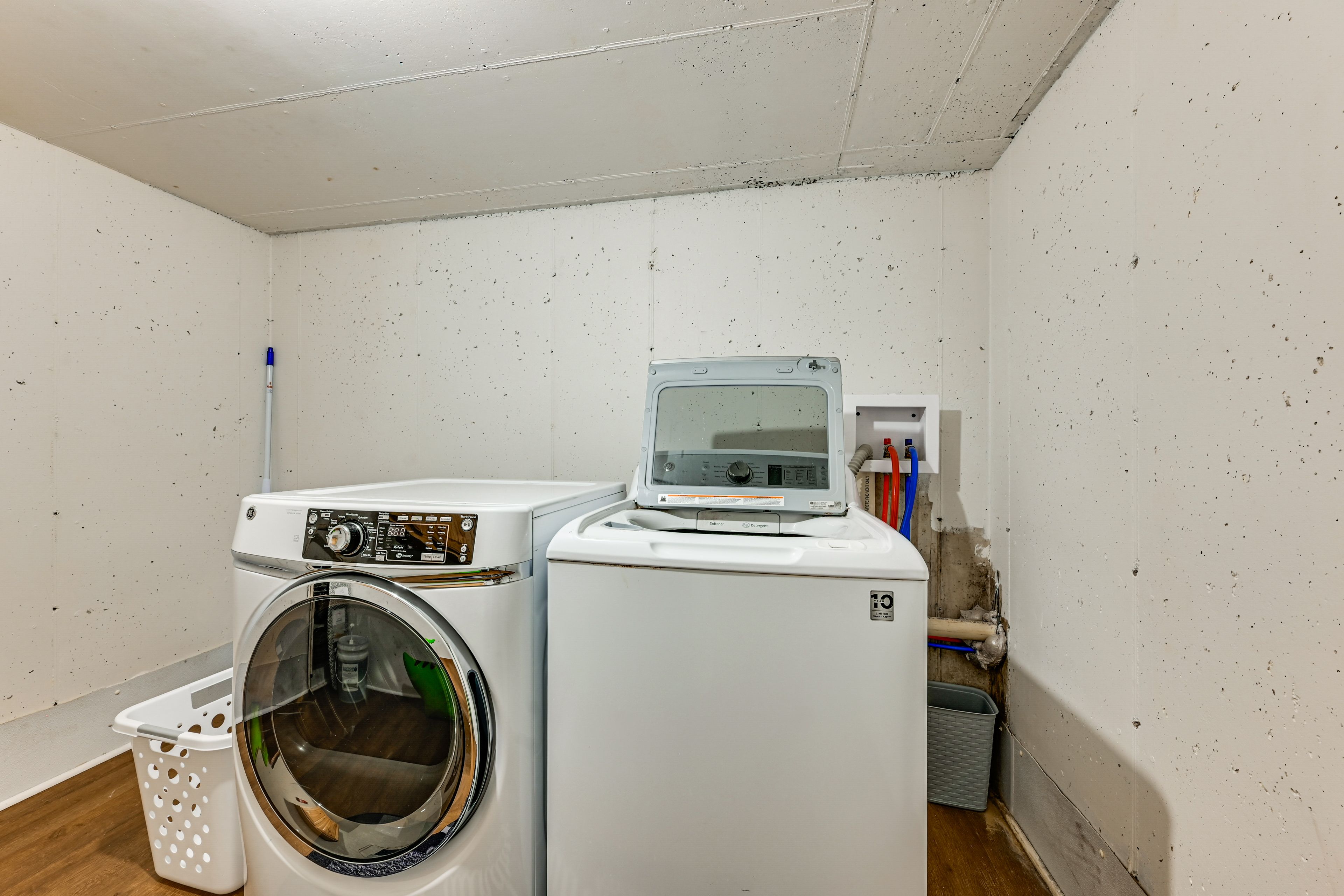 Laundry Room | Basement