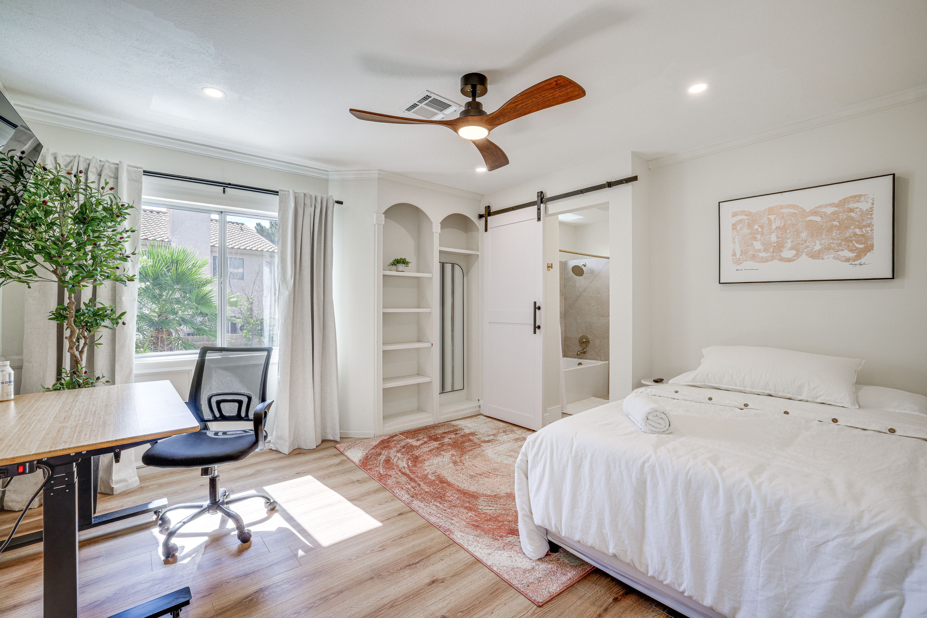 Bedroom 5 | Full Bed | 2nd Floor