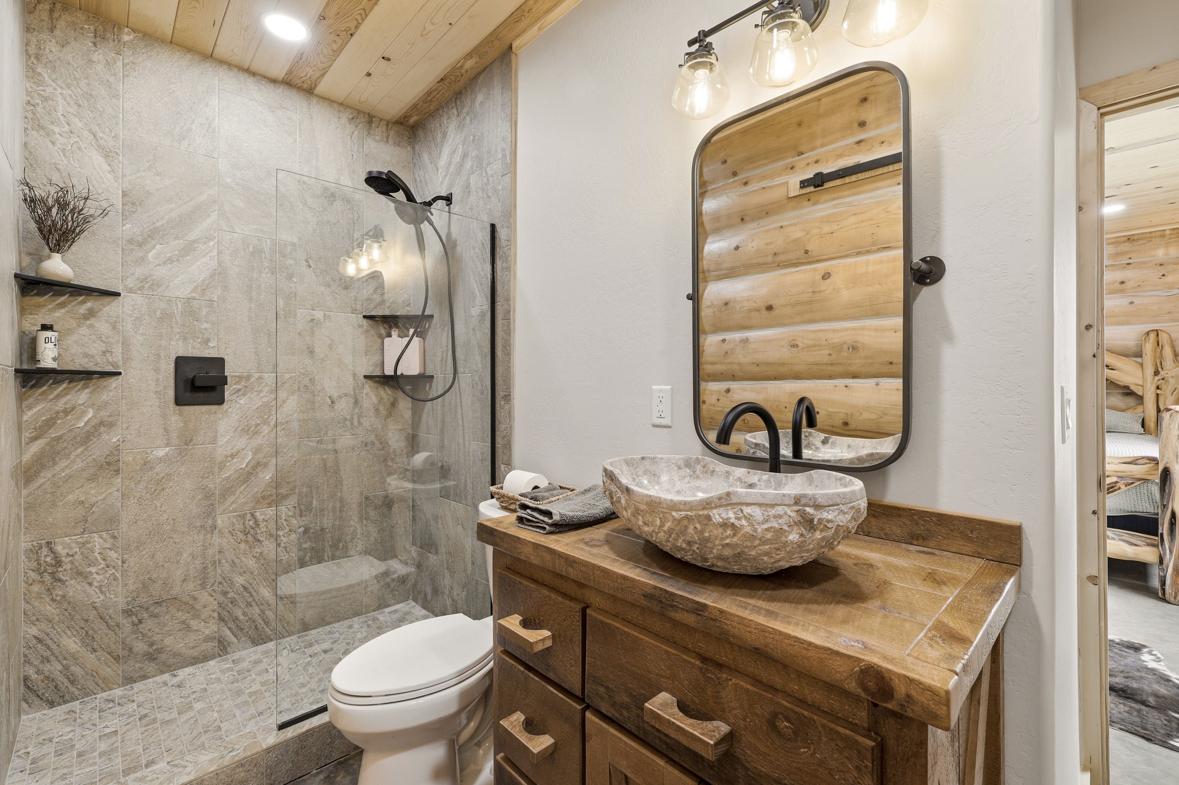 Bathroom | Towels Provided