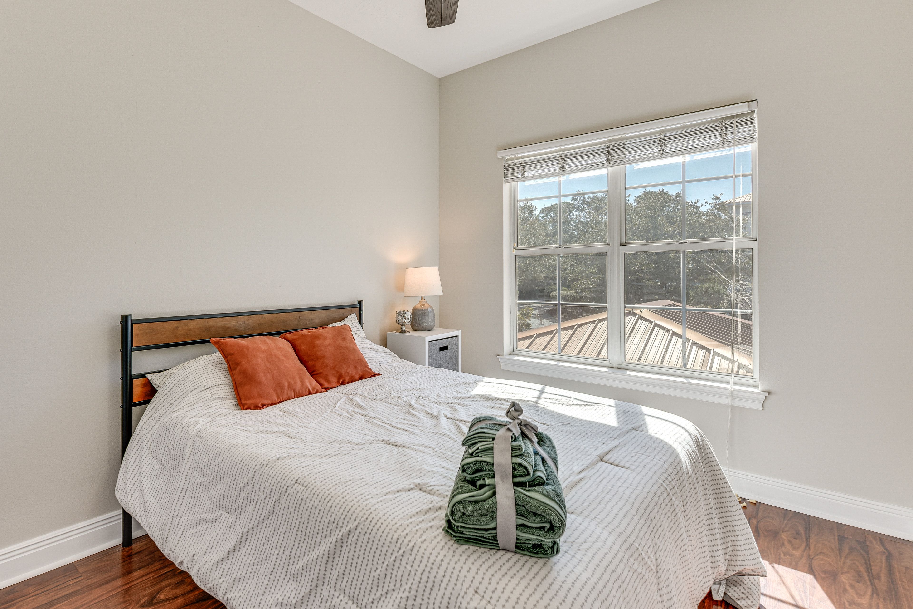 Bedroom 2 | Full Bed | 2nd Floor