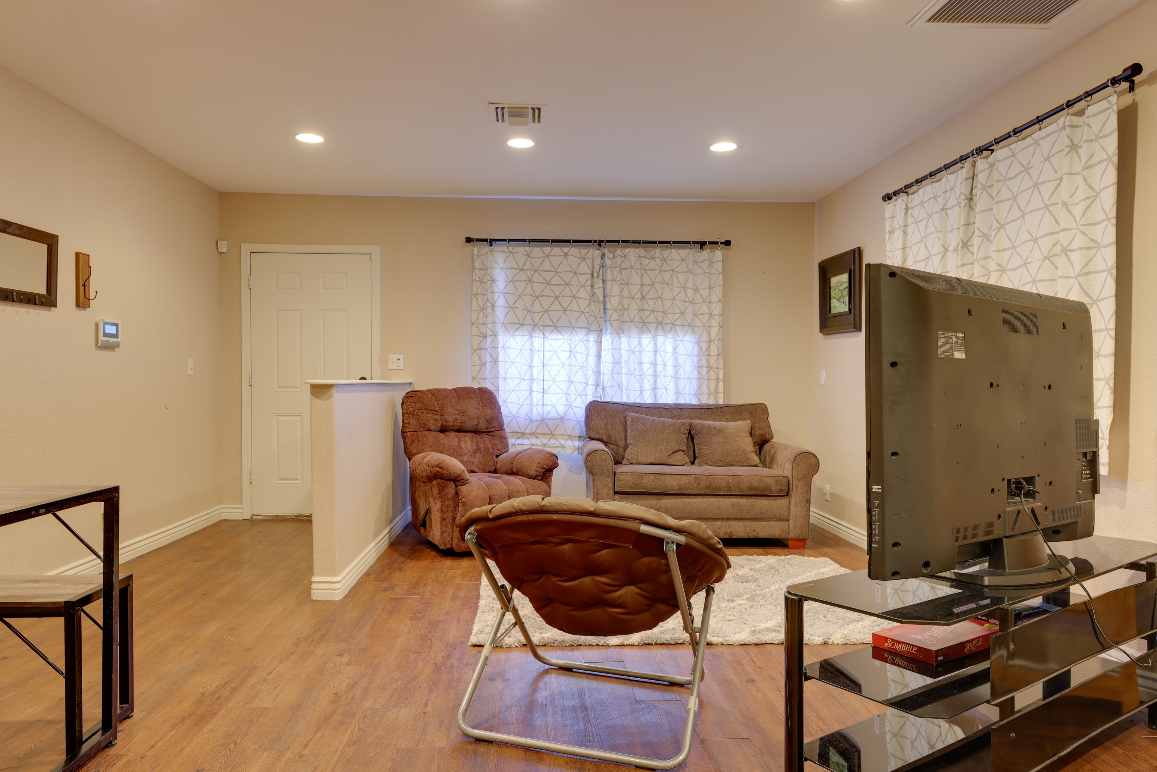 Casita Living Room | Twin Sleeper Sofa