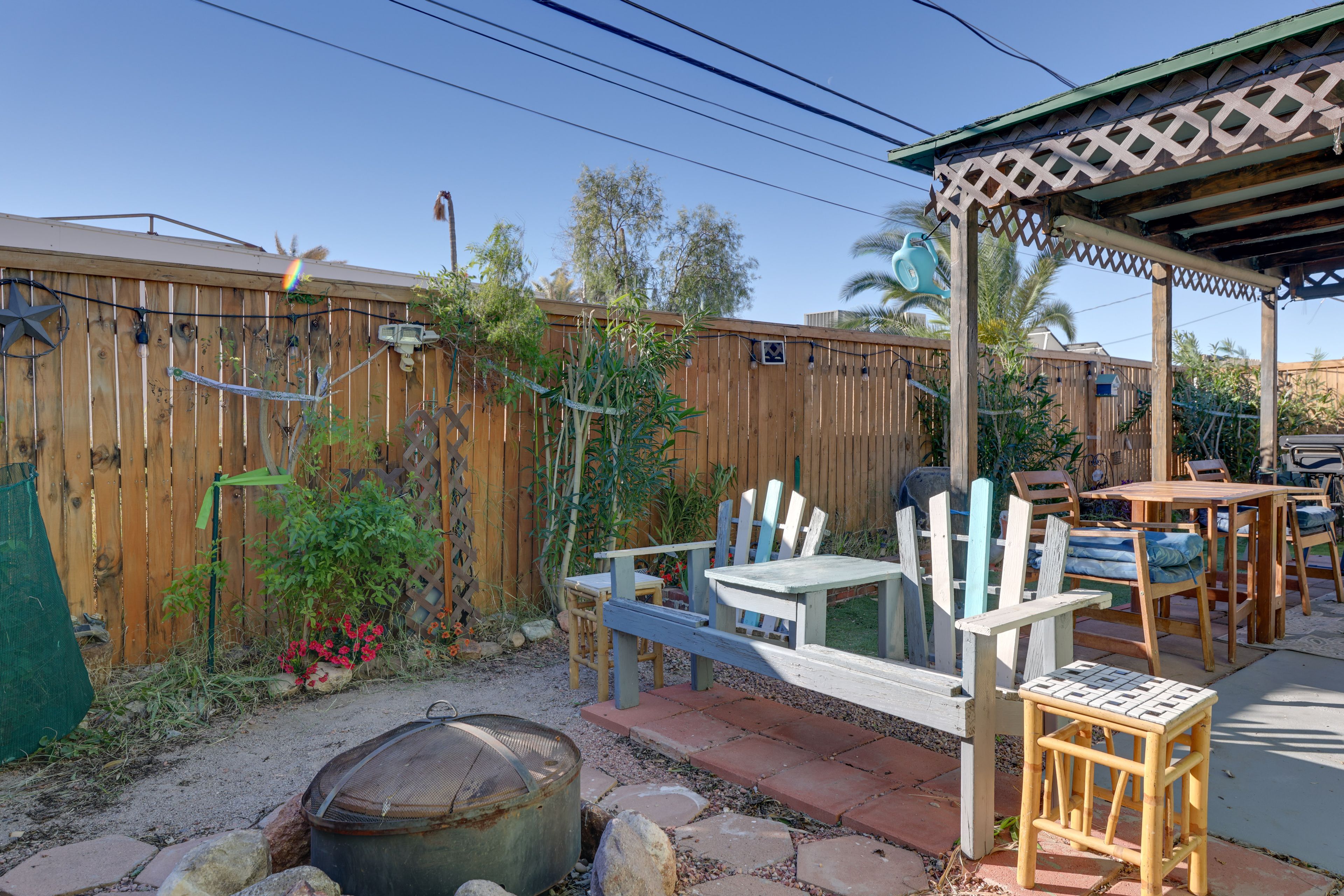 Bullhead City Vacation Rental | 4BR | 3BA | 2,100 Sq Ft