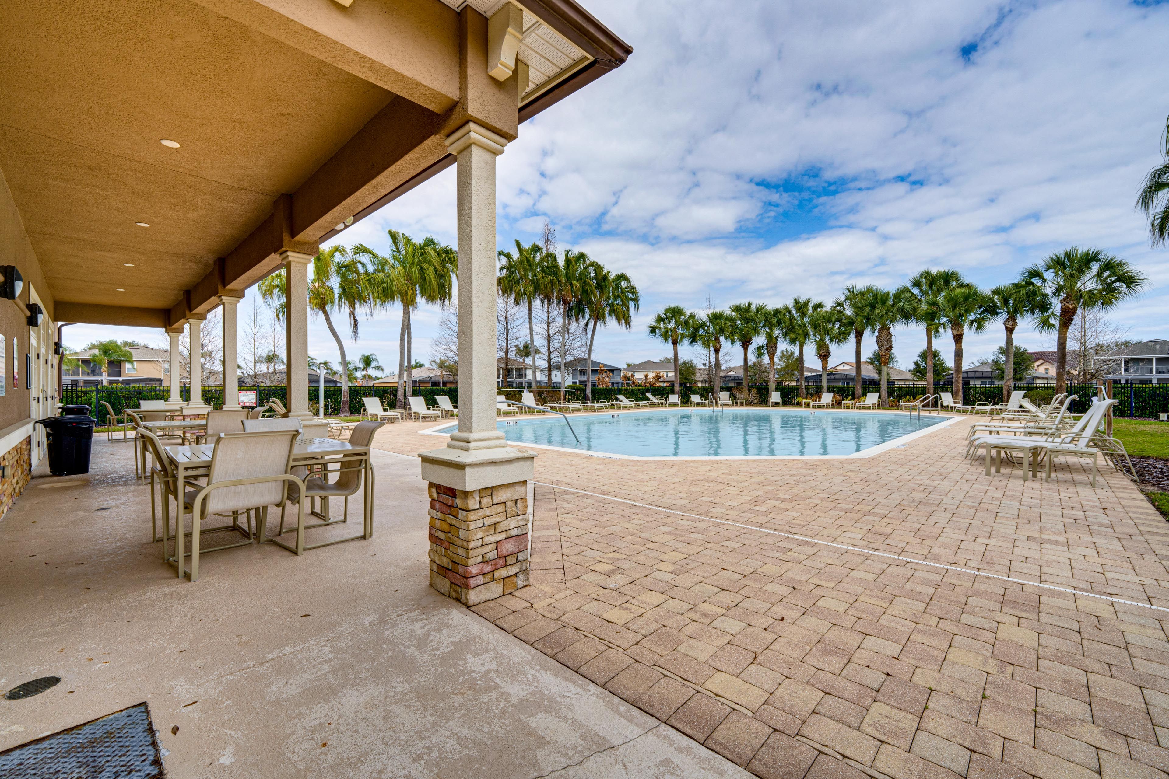 Shire at West Haven | Community Amenities | Outdoor Pool