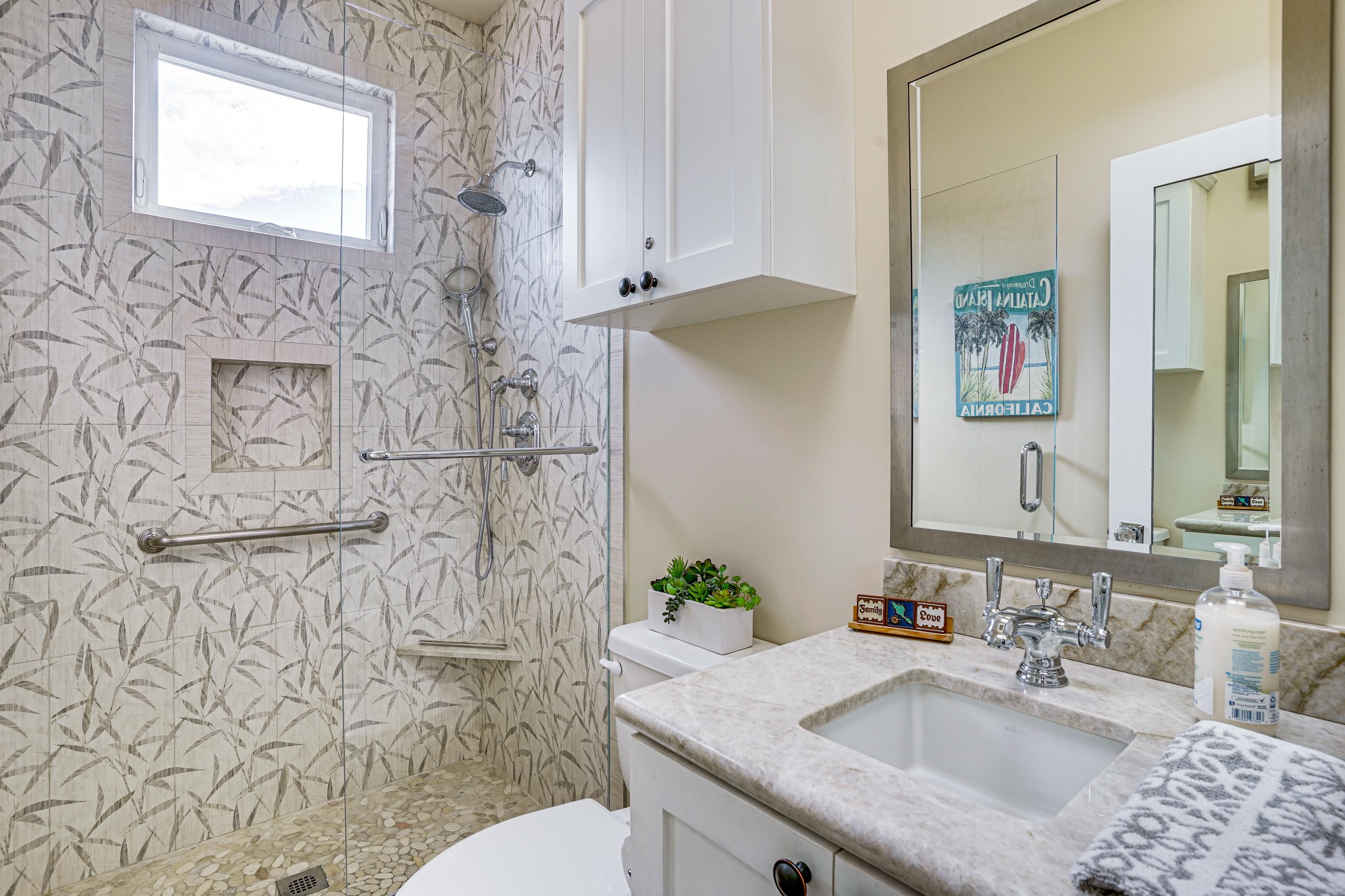 Bathroom | Towels Provided