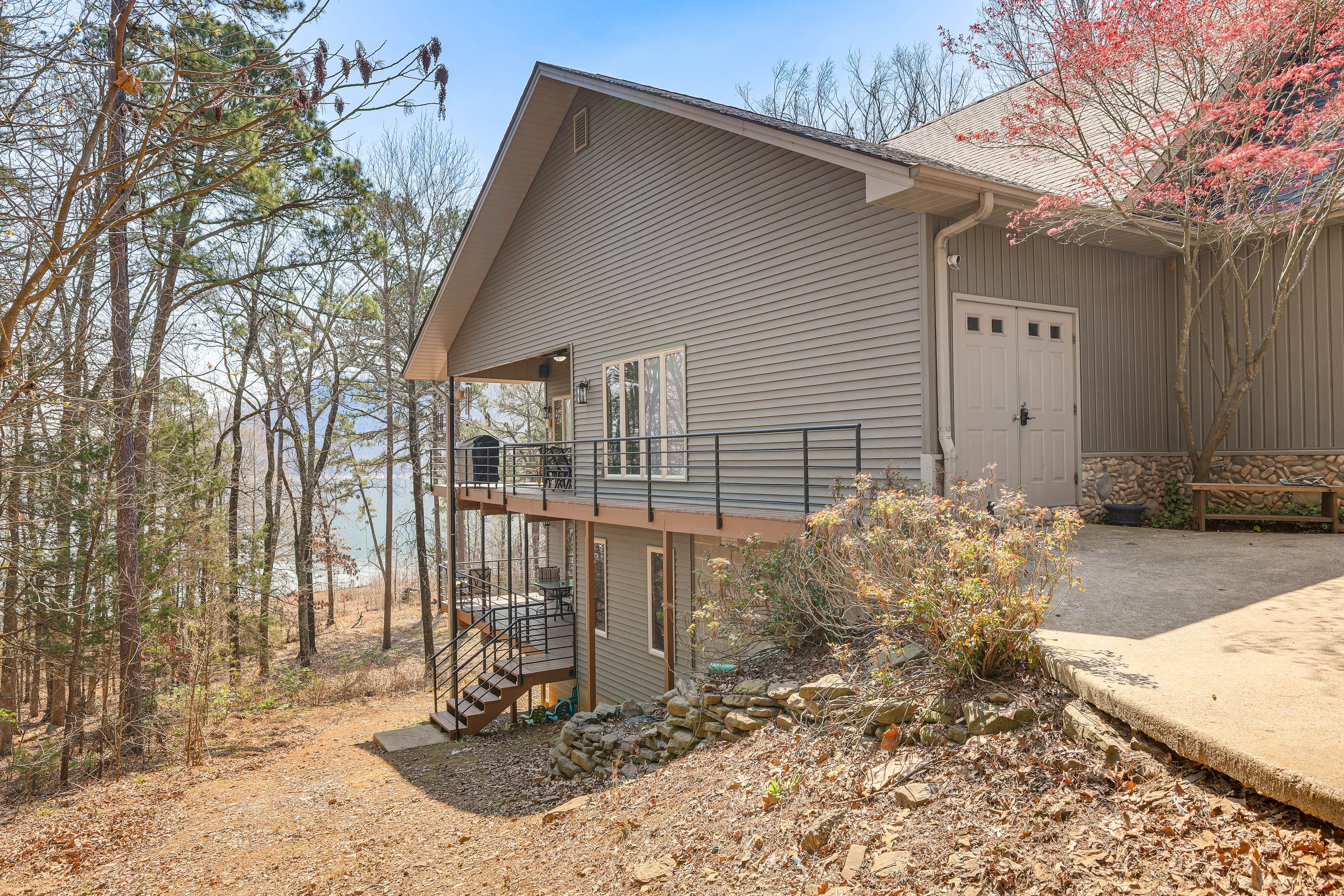 Exterior | Lake Access | Fire Pit