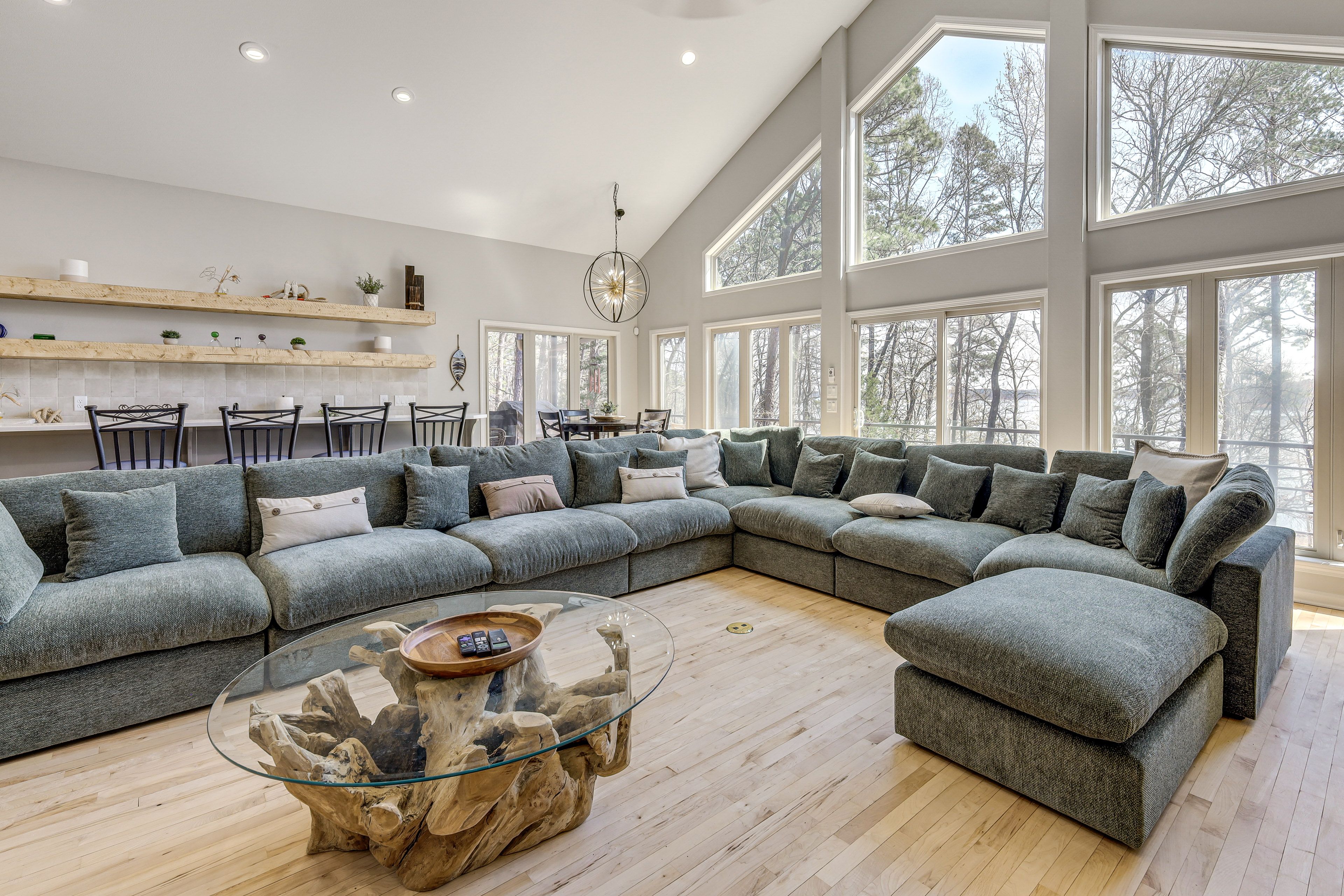 Fairfield Bay Vacation Rental | 7BR | 4.5BA | 5,500 Sq Ft | Step-Free Entry