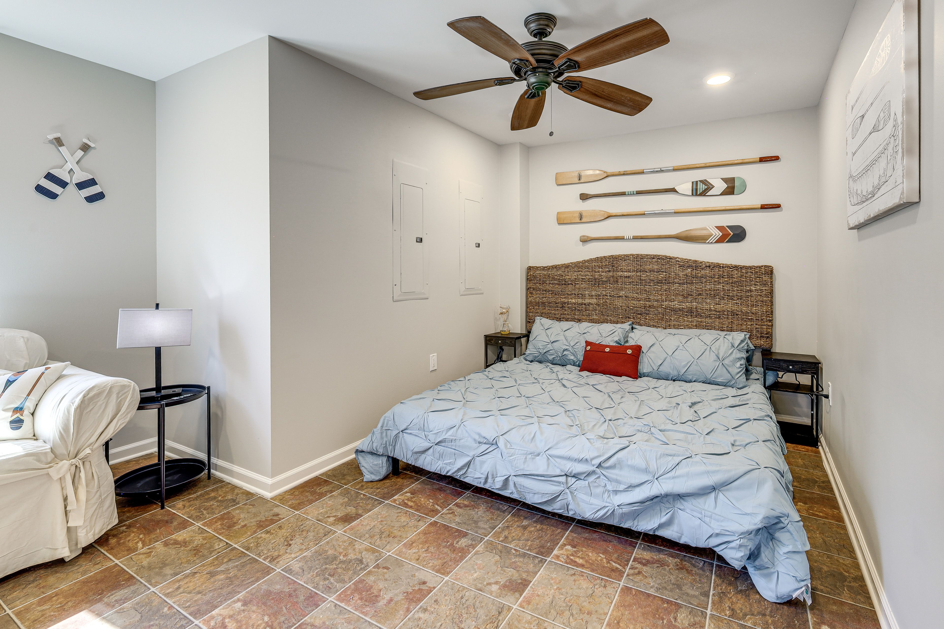 Bedroom 7 | King Bed | Basement