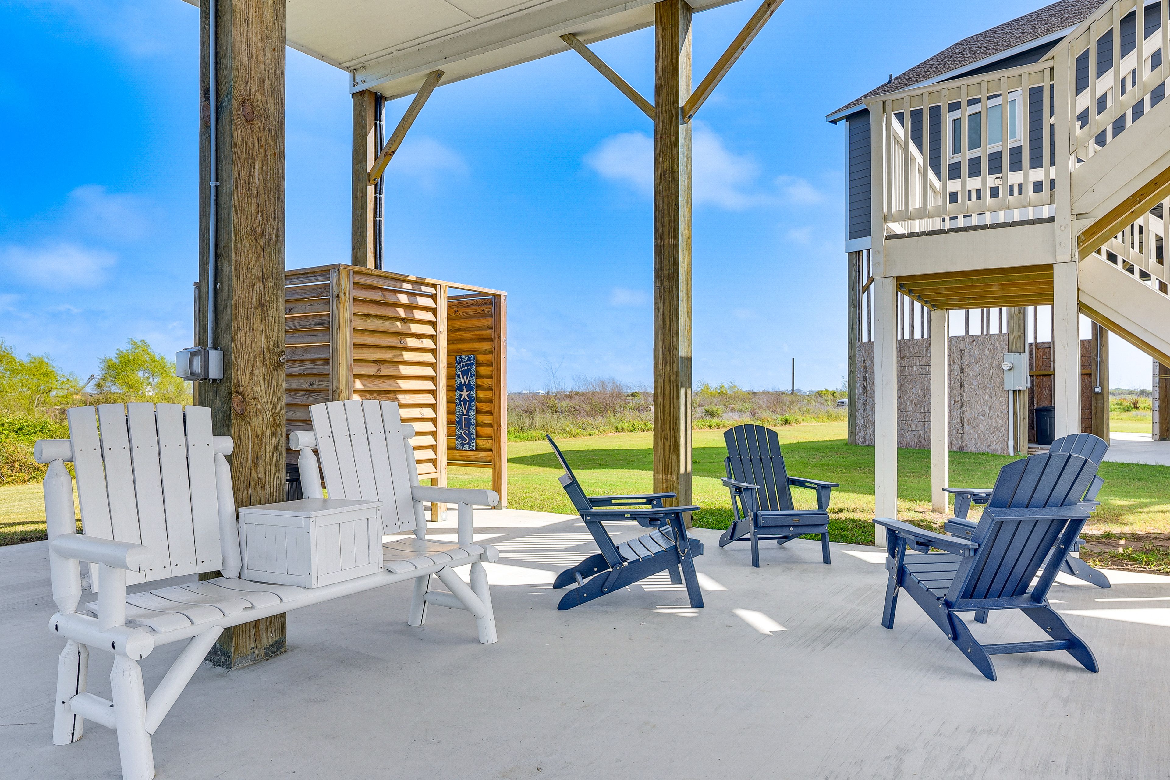 Covered Patio | Charcoal Grill | Shower
