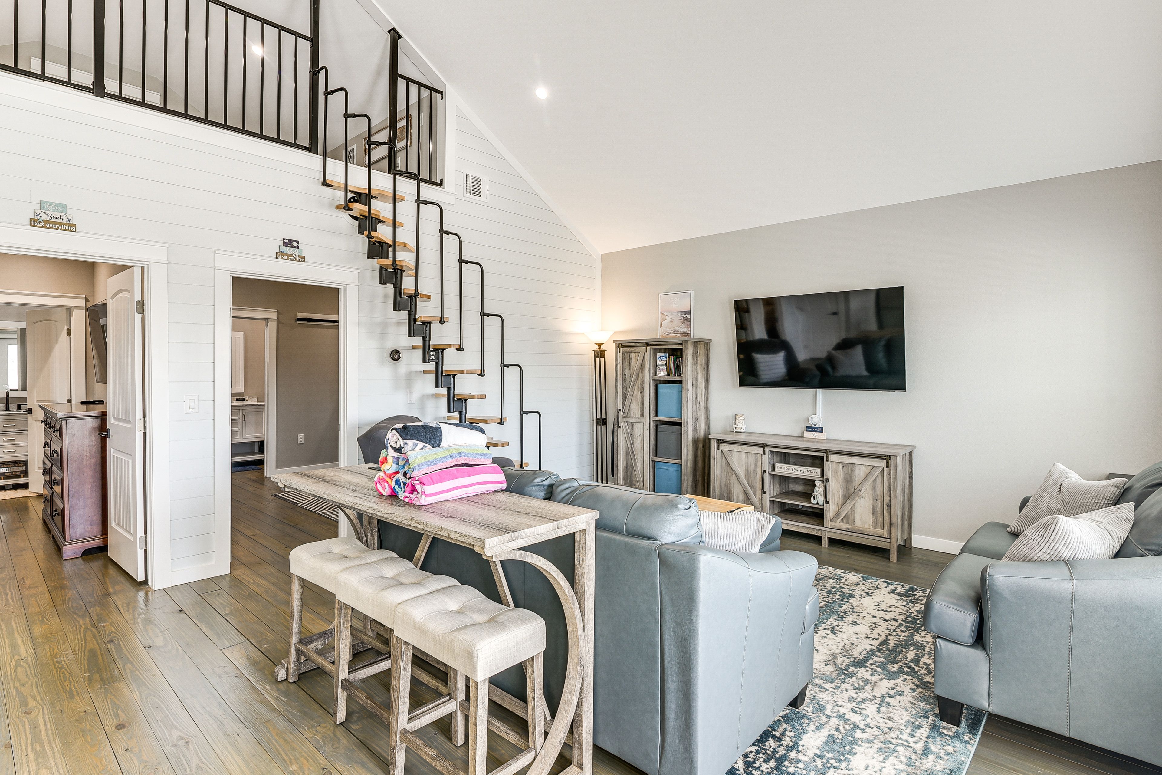 Living Area | Board Games | Main Floor