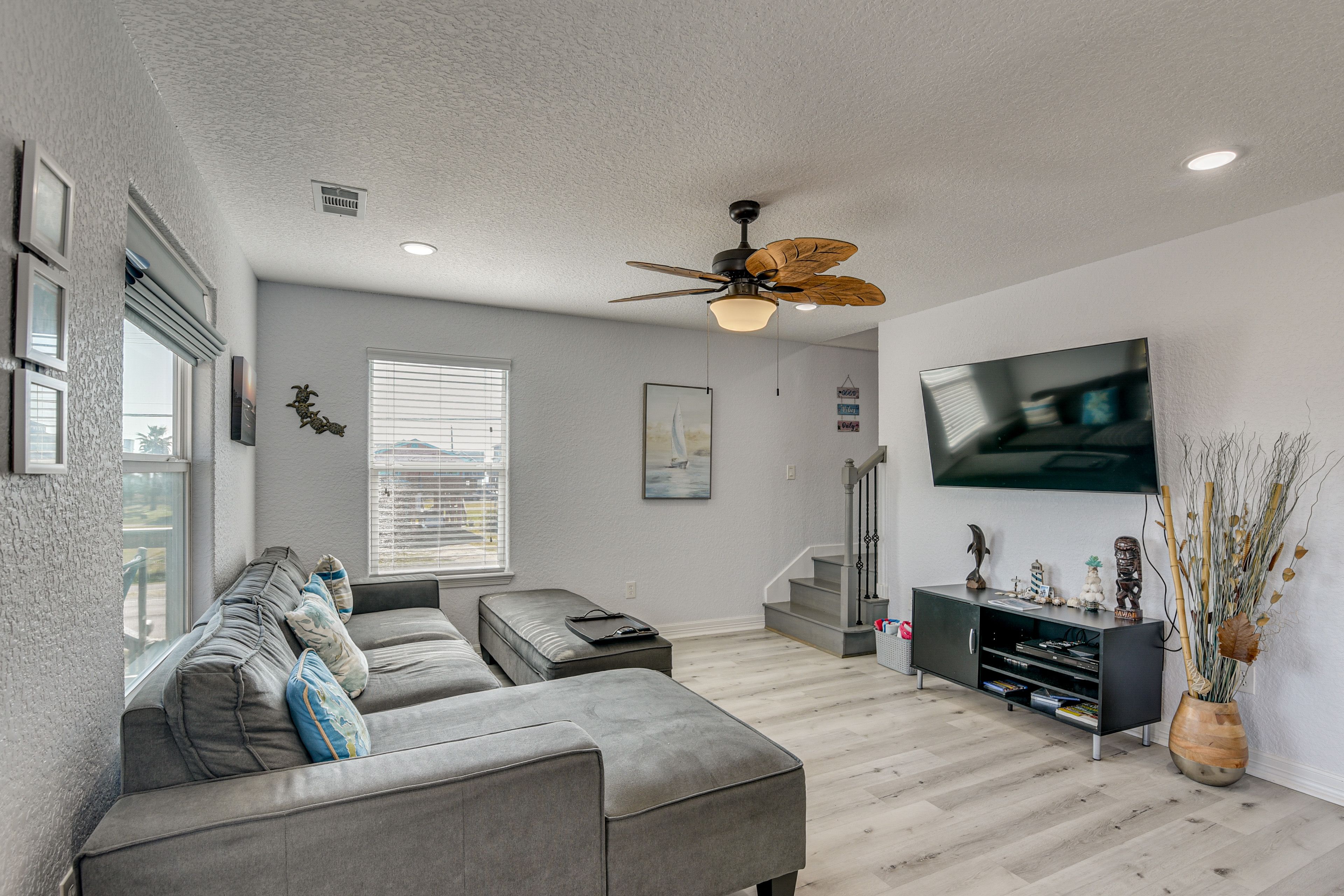 Living Room | 1st Floor