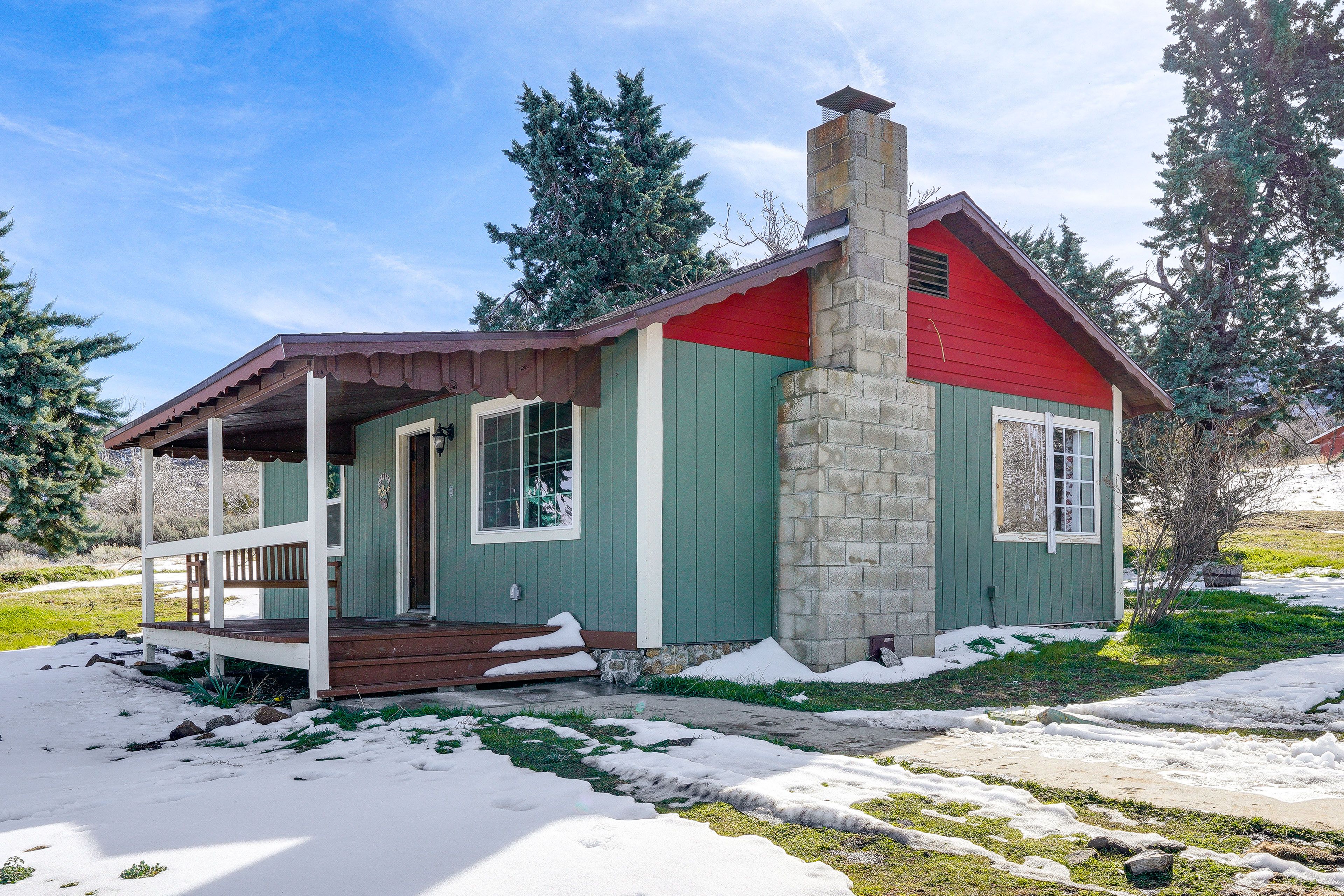Parking | Shared Driveway (2 Vehicles)