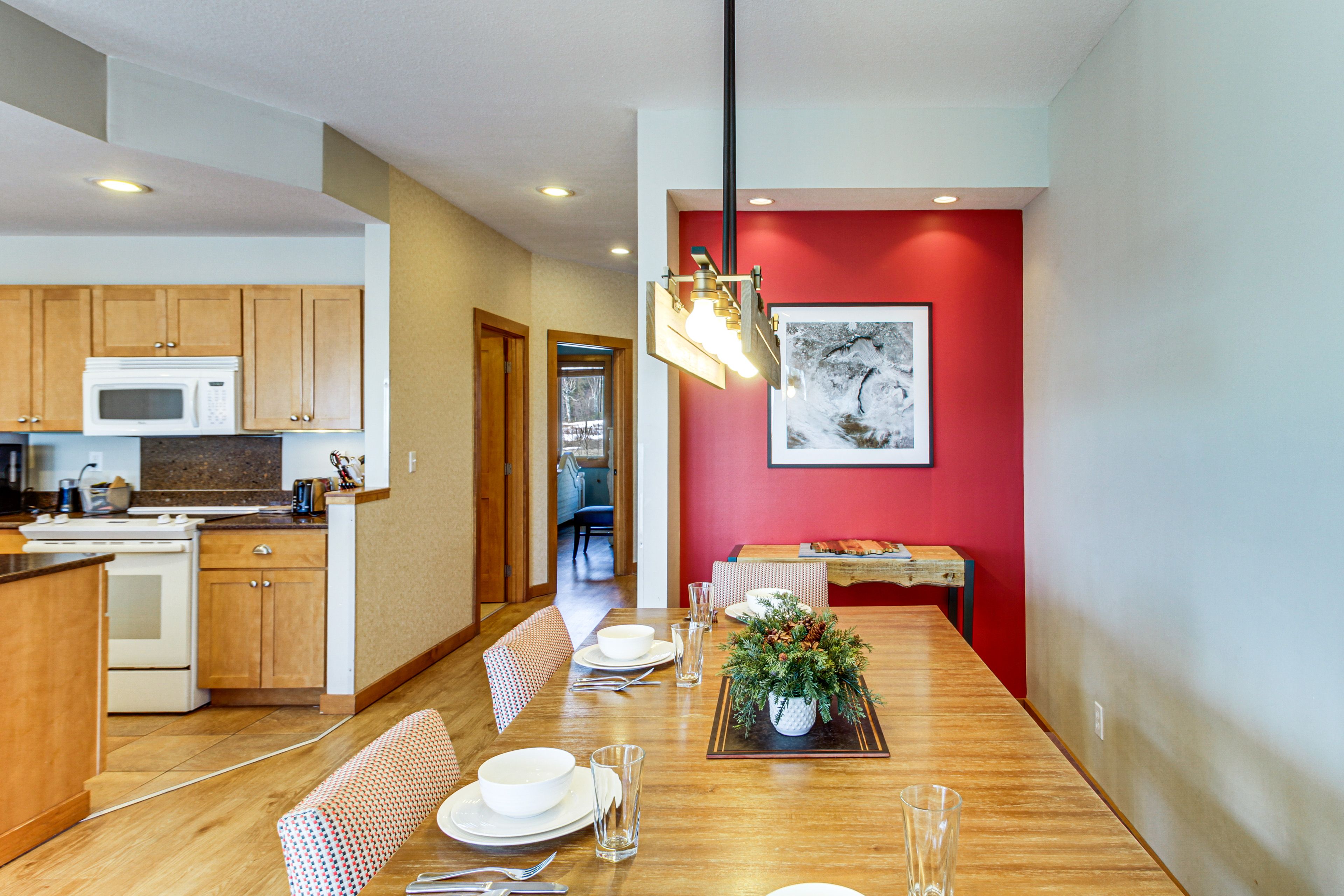 Dining Area | 1st Floor