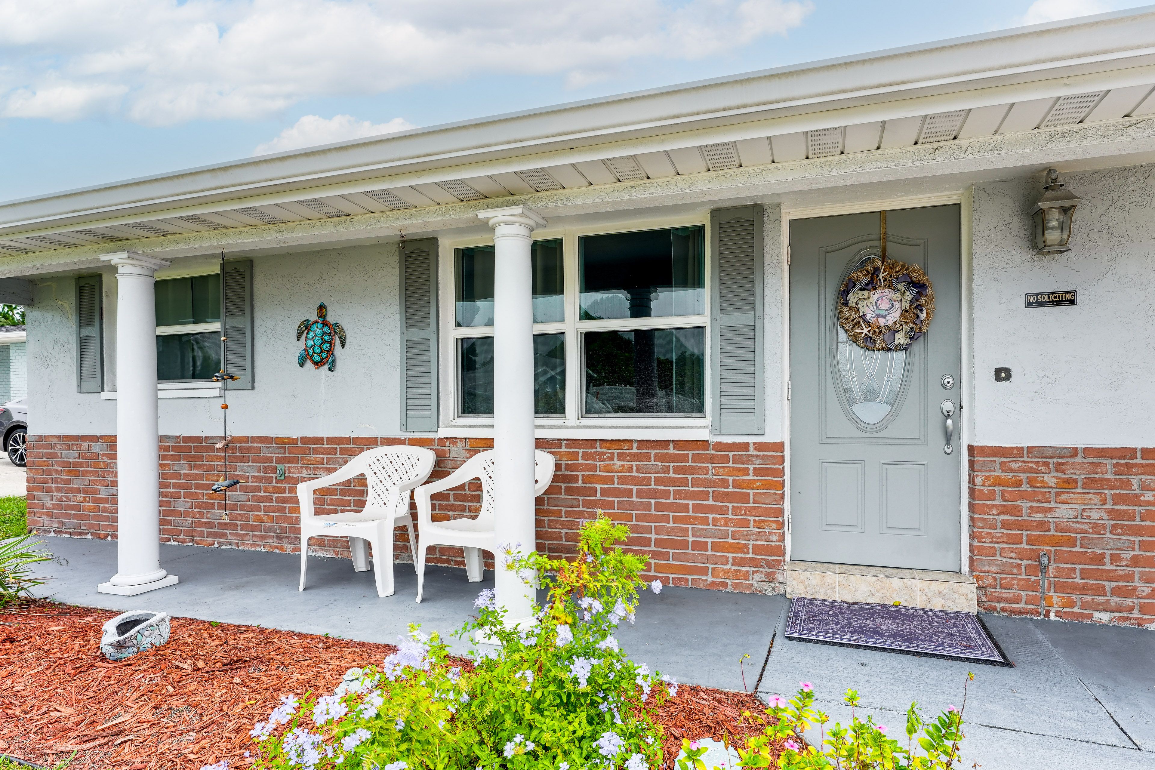 Largo Vacation Rental | 2BR | 2BA | 1,250 Sq Ft
