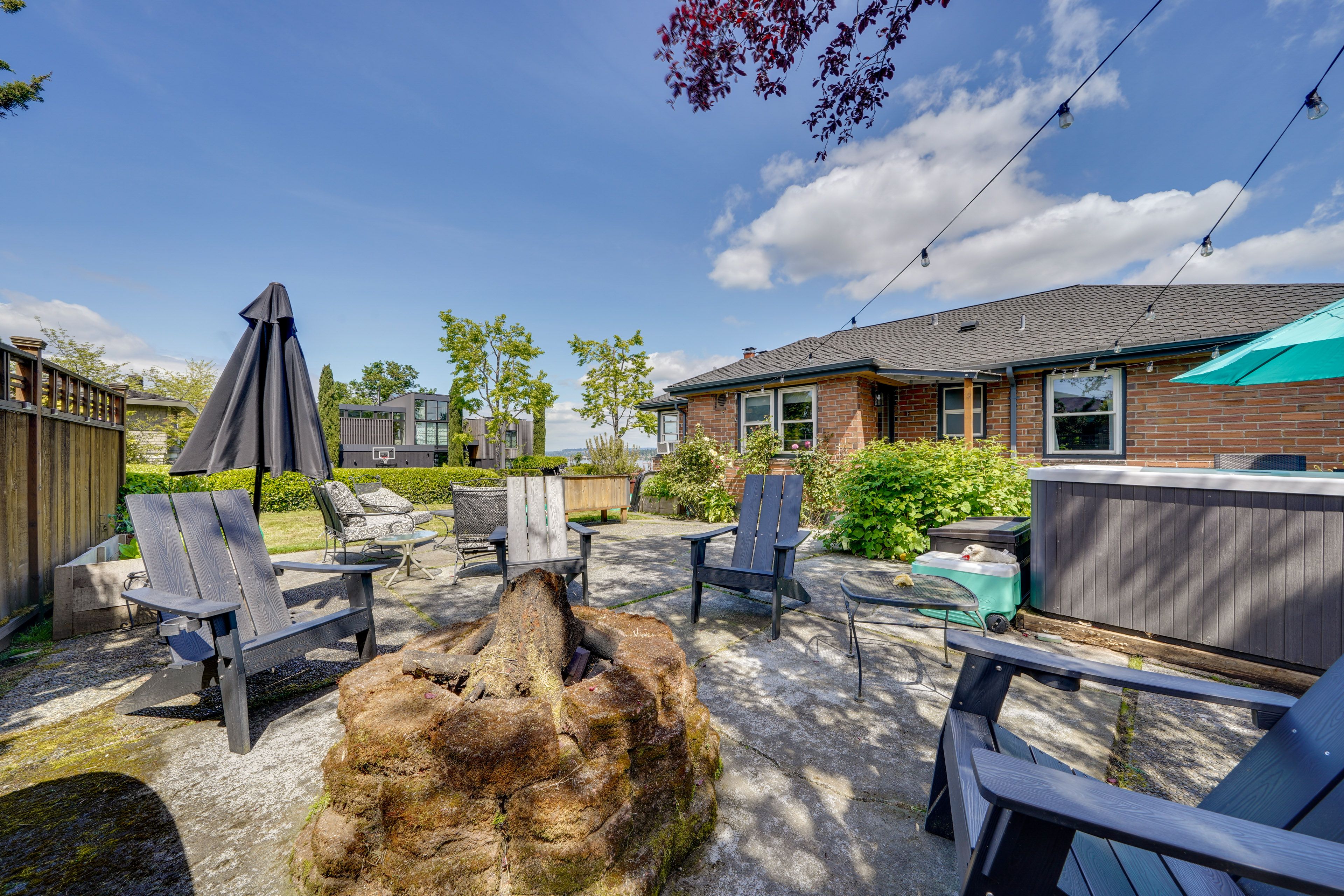 Seattle Vacation Rental | 3BR | 2BA | 2,200 Sq Ft