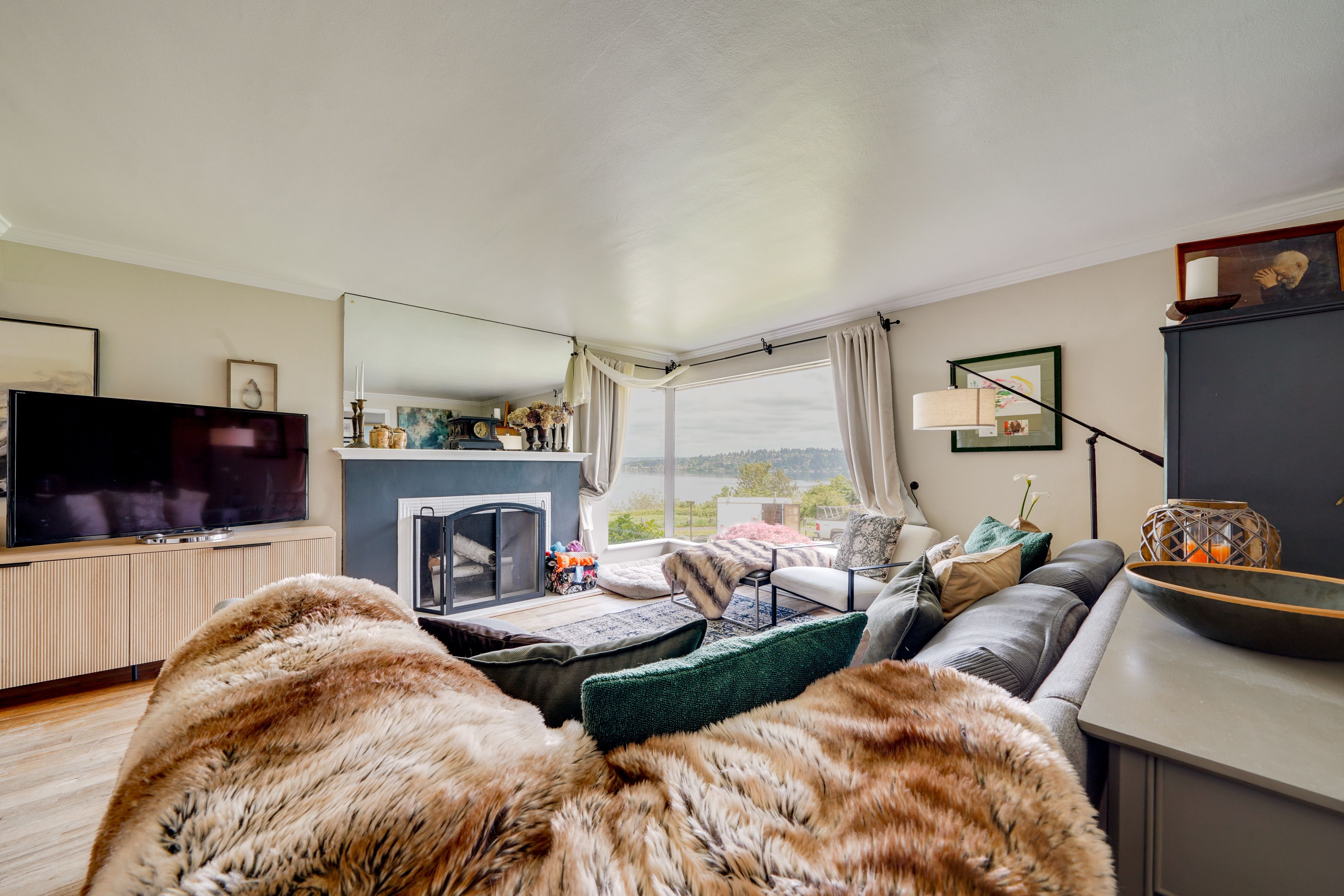 Property Interior | 2-Story Home