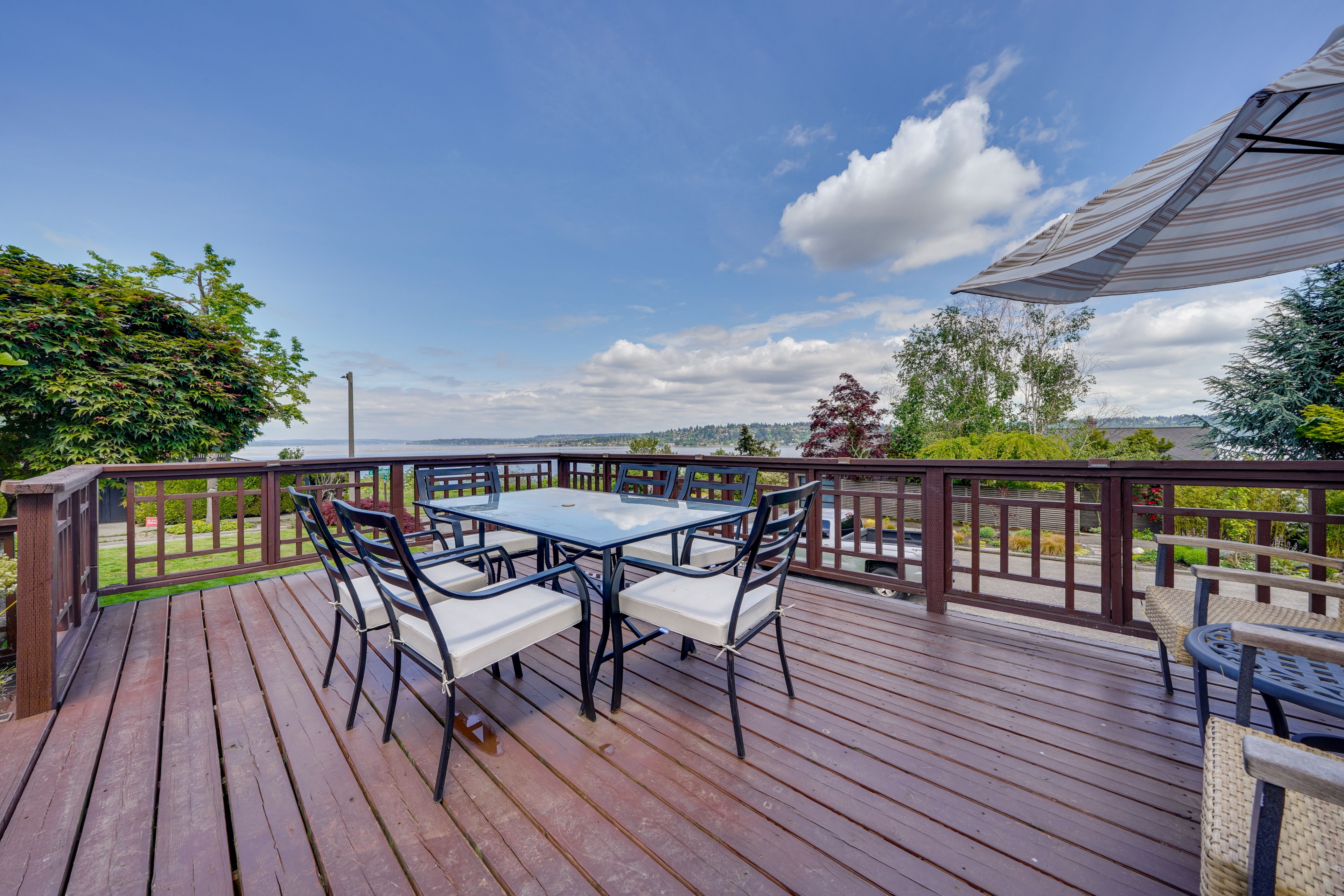 Outdoor Dining Area | Furnished Deck & Patio | Private Yard w/ Veggie Garden