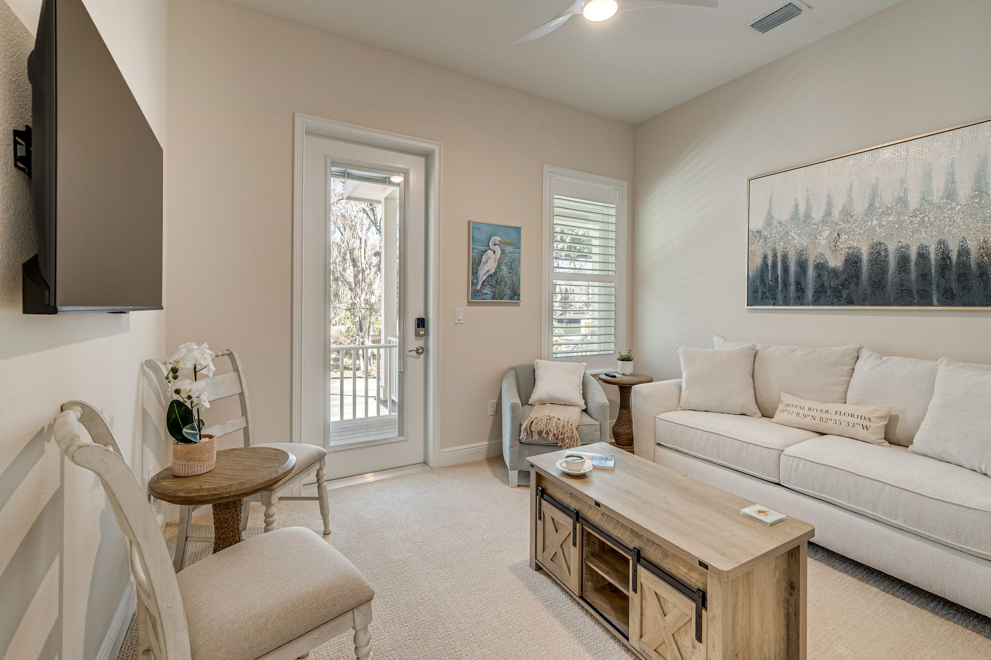 Living Area | Convertible Dining Table